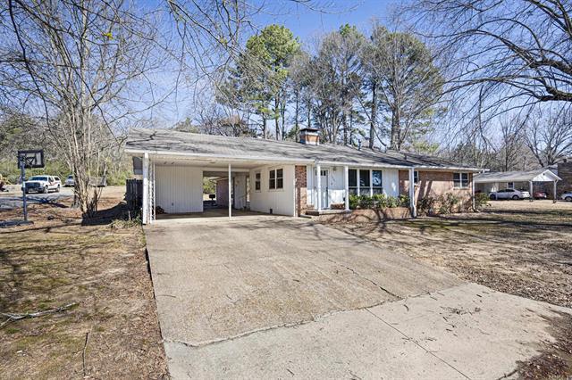 1401  HOLLOWAY  Morrilton, AR