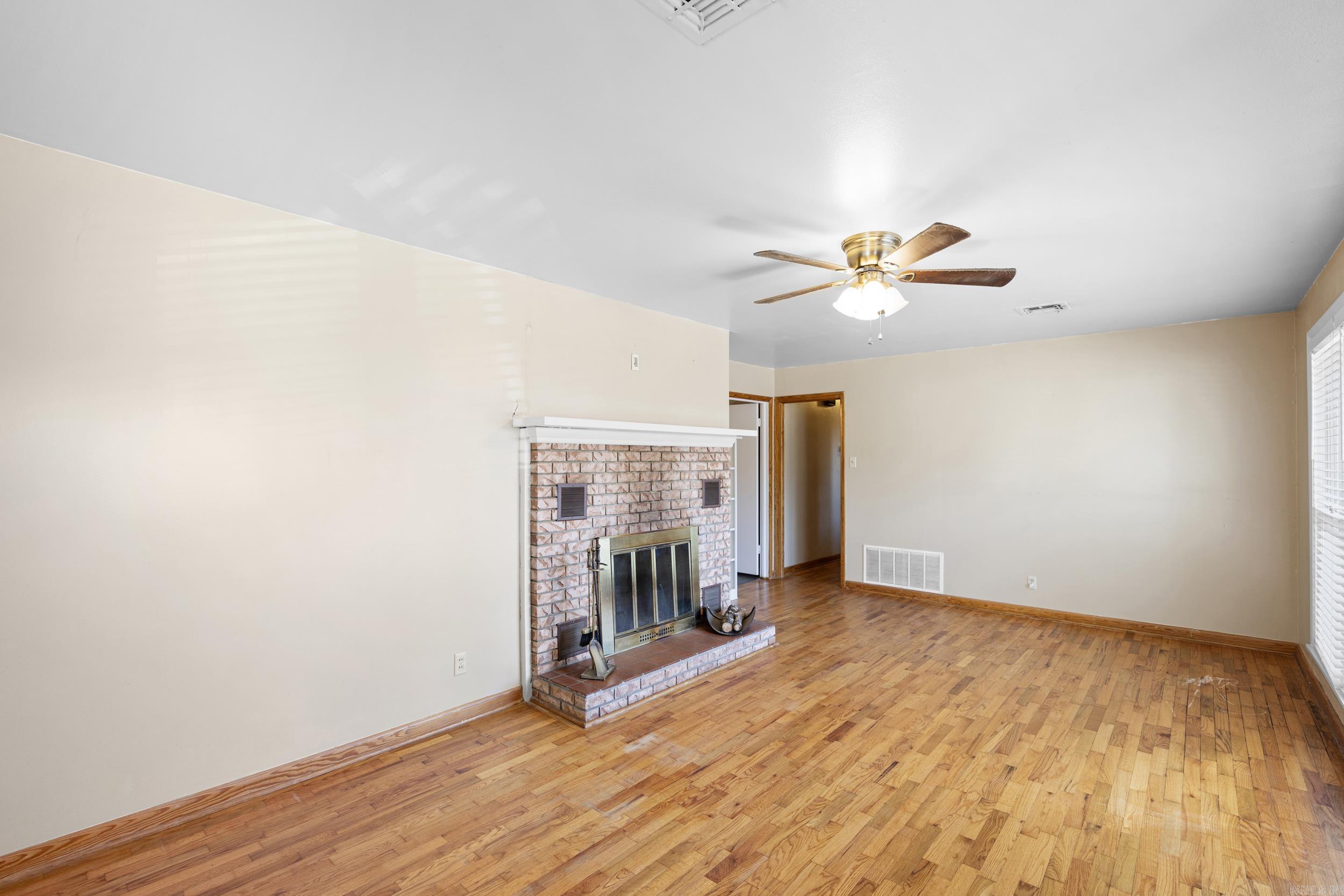 1401  HOLLOWAY  Morrilton, AR