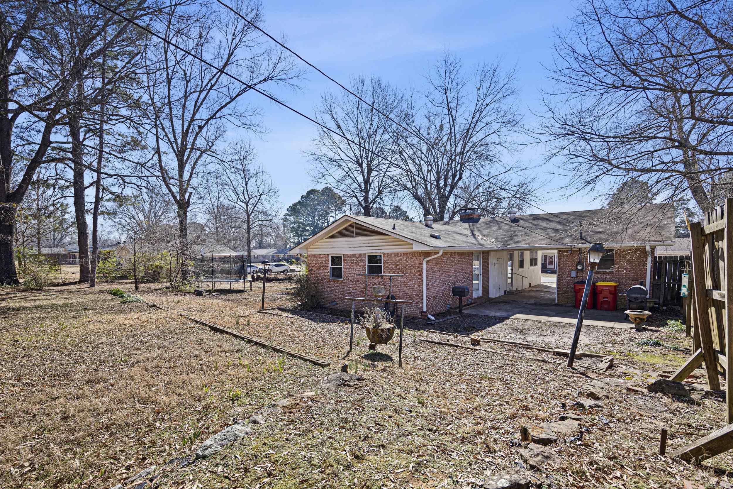 1401  HOLLOWAY  Morrilton, AR
