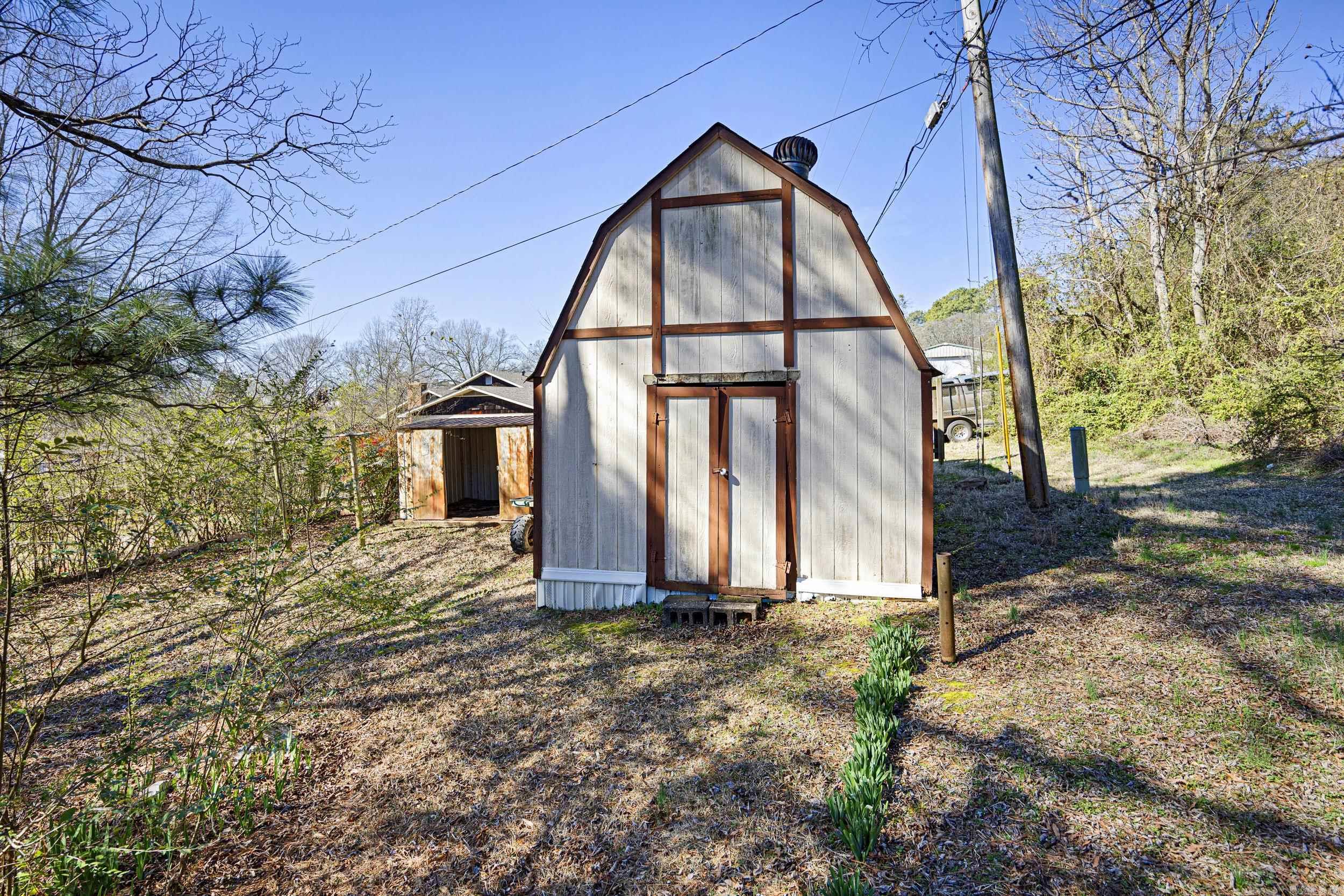 1401  HOLLOWAY  Morrilton, AR