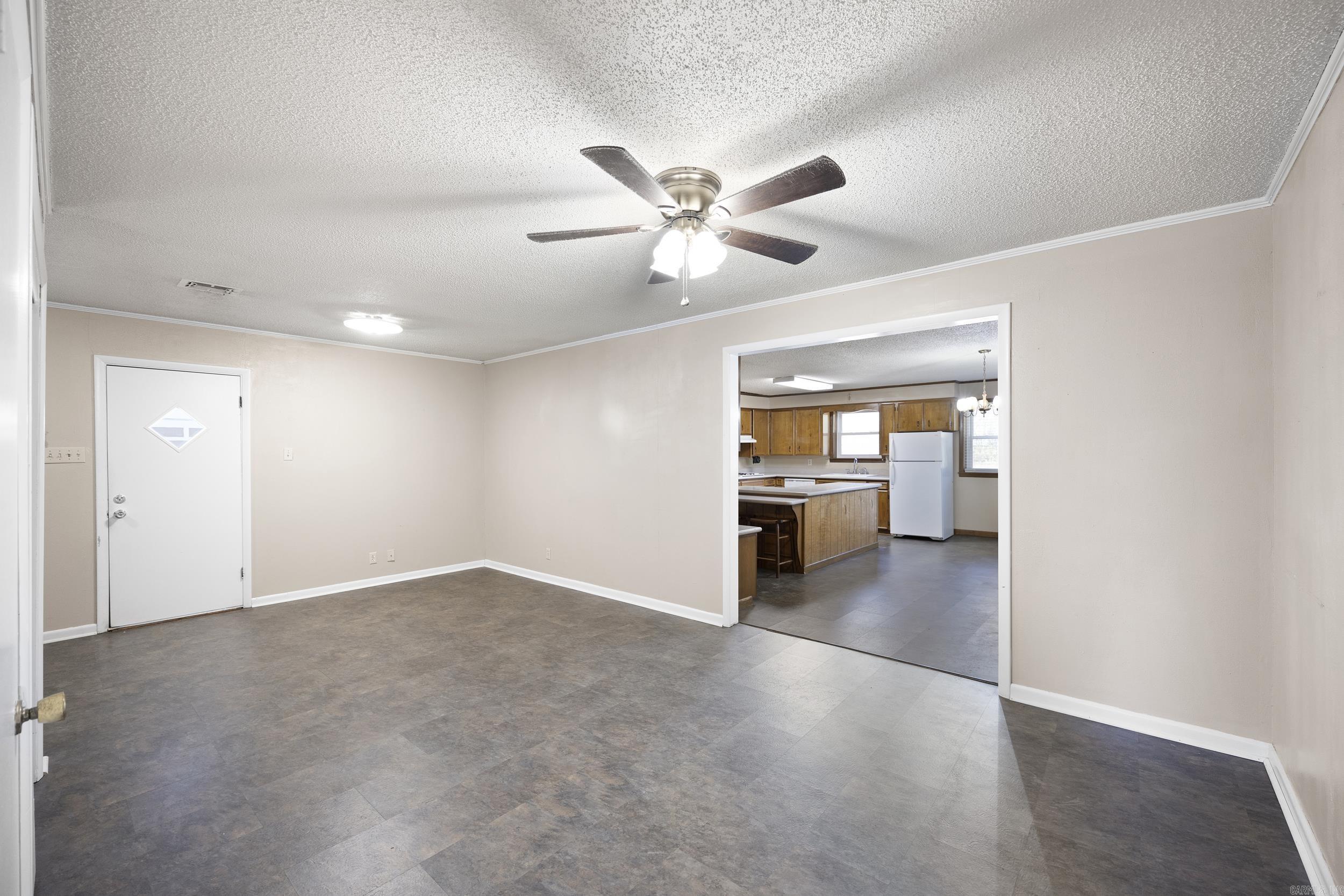1401  HOLLOWAY  Morrilton, AR