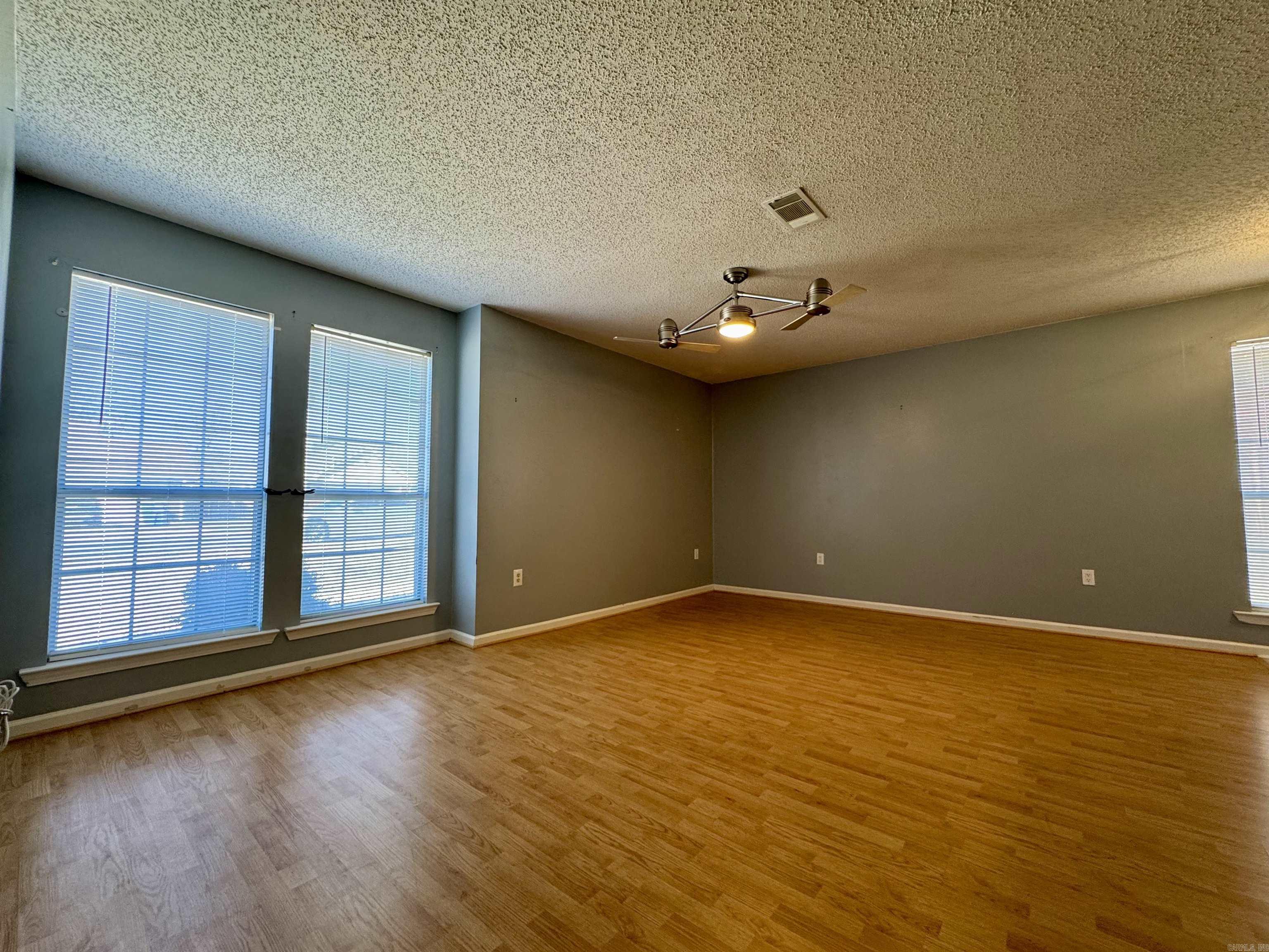 2340  Krystal Kreek  Conway, AR