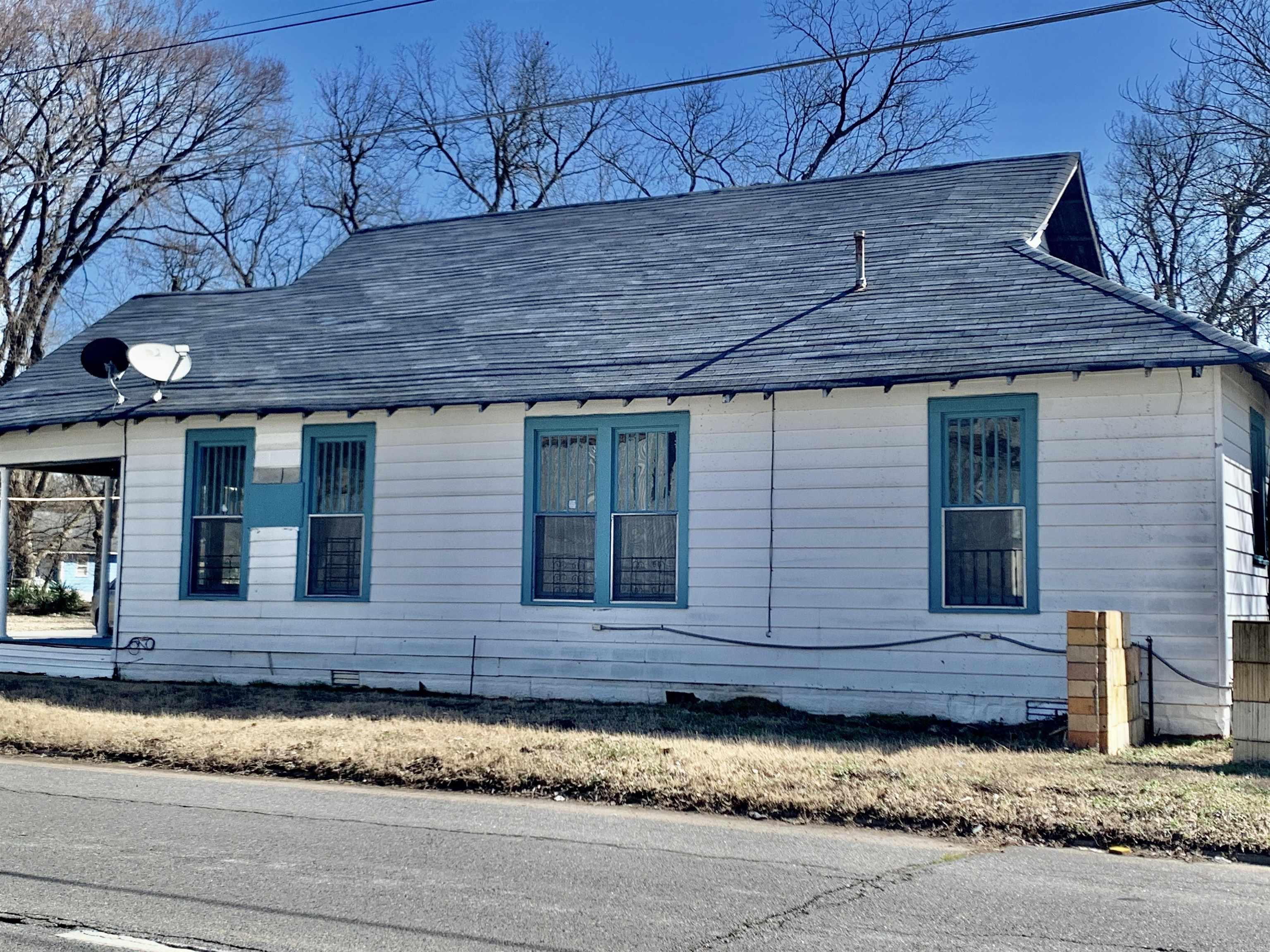 502  S. Florida  Pine Bluff, AR