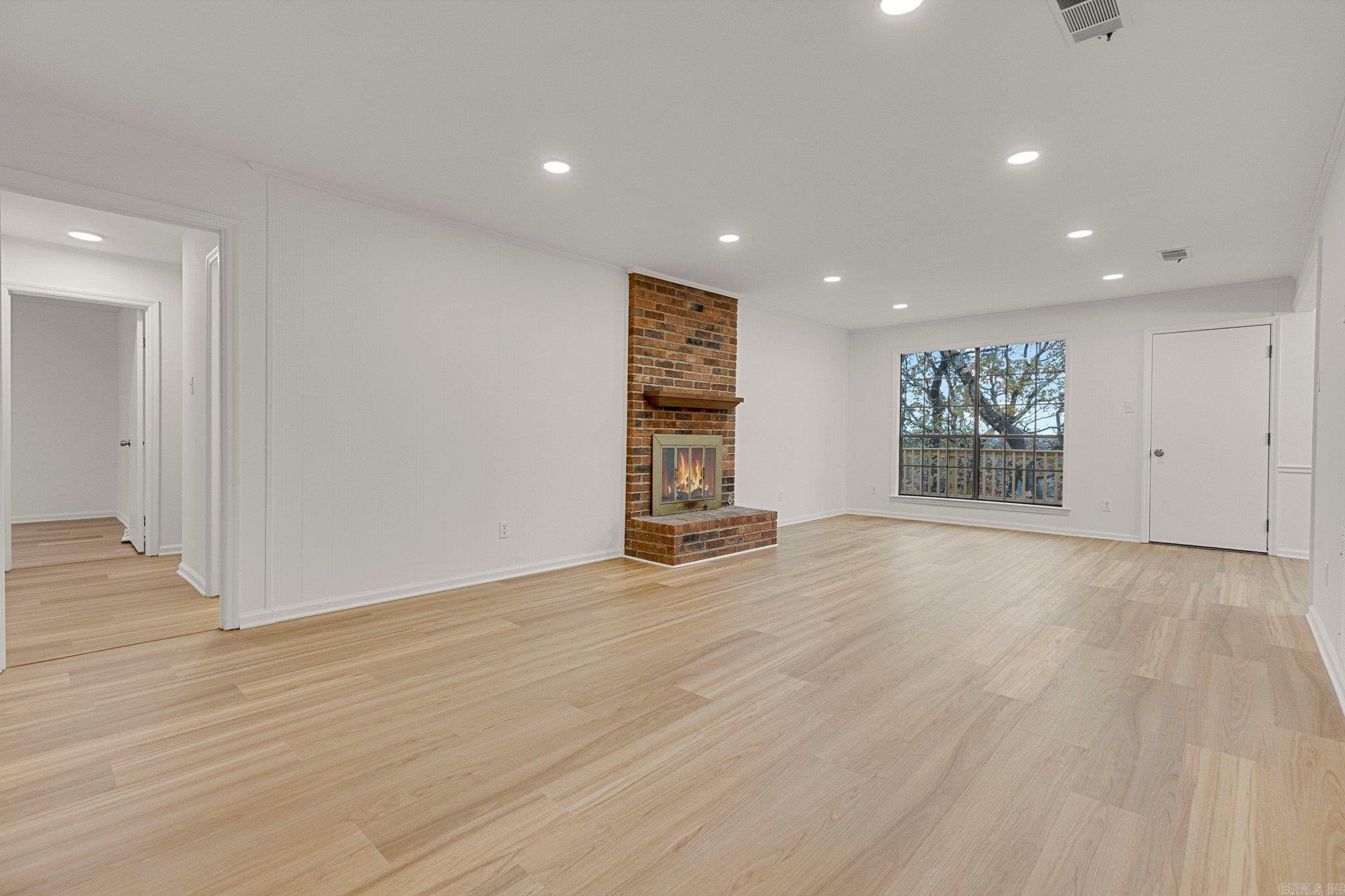 12721  Pleasant Forest  Little Rock, AR