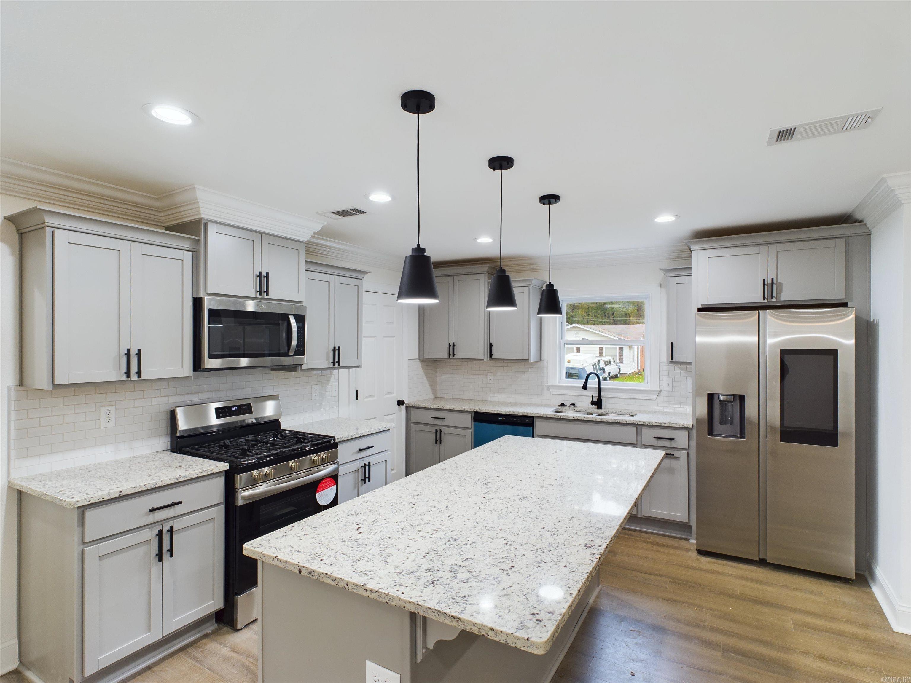 7808 McDaniel Drive Little Rock, AR 72209-7176