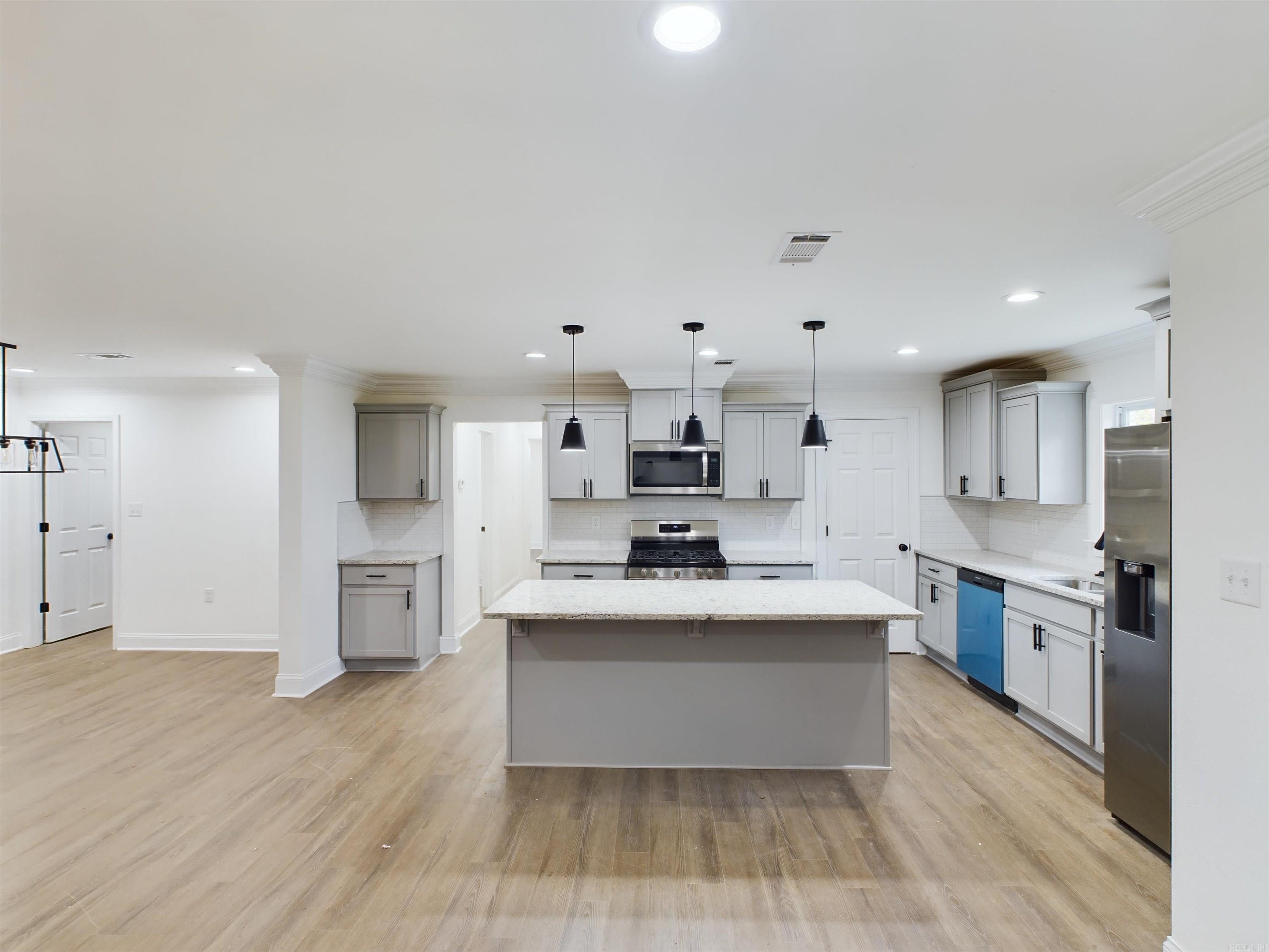 7808 McDaniel Drive Little Rock, AR 72209-7176
