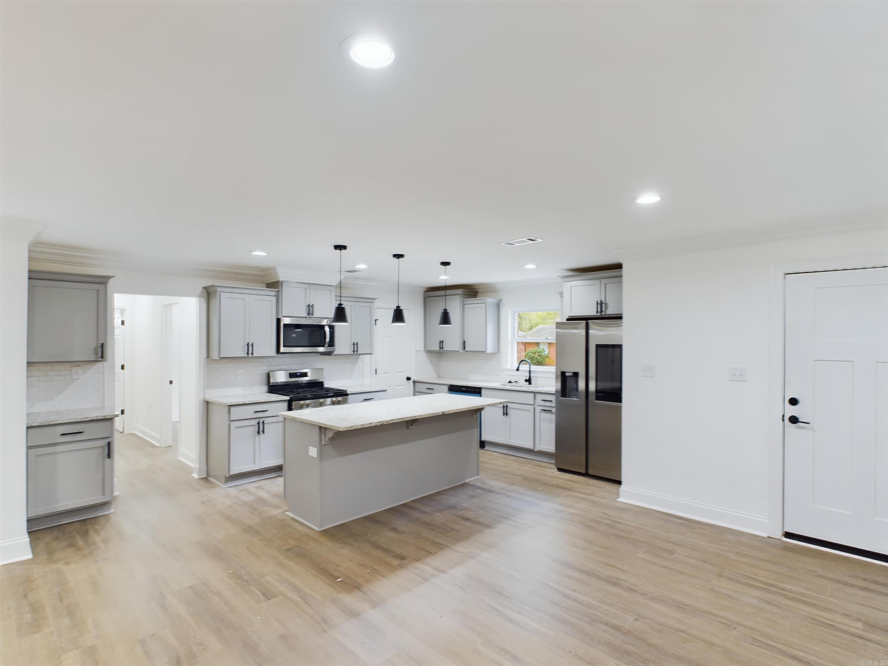 7808 McDaniel Drive Little Rock, AR 72209-7176