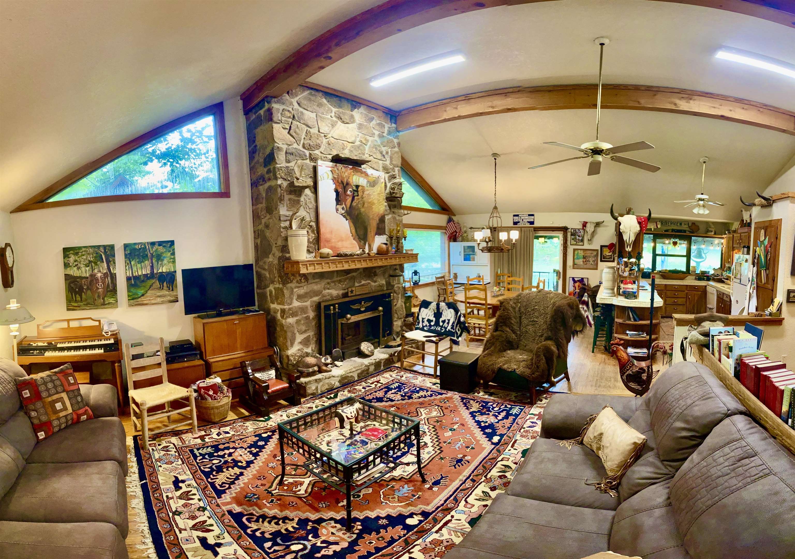   895 Saddler Falls Rd., Mammoth Spring, Arkansas 72  Mammoth Spring, AR