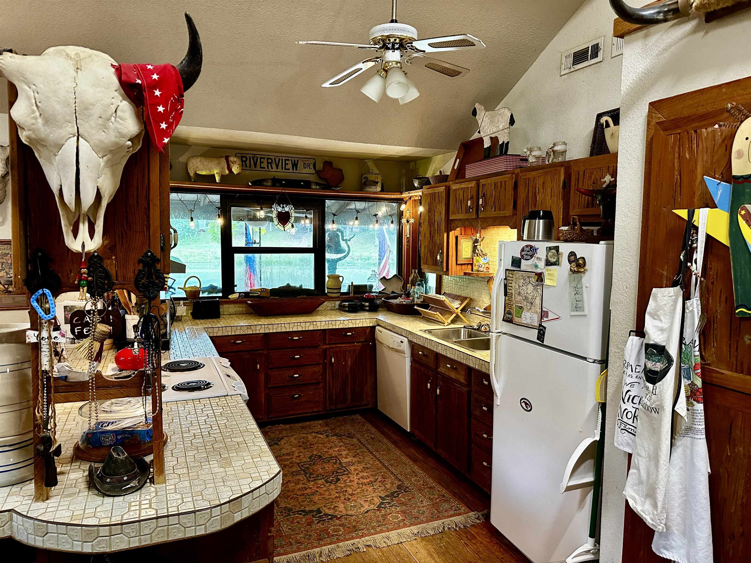   895 Saddler Falls Rd., Mammoth Spring, Arkansas 72  Mammoth Spring, AR