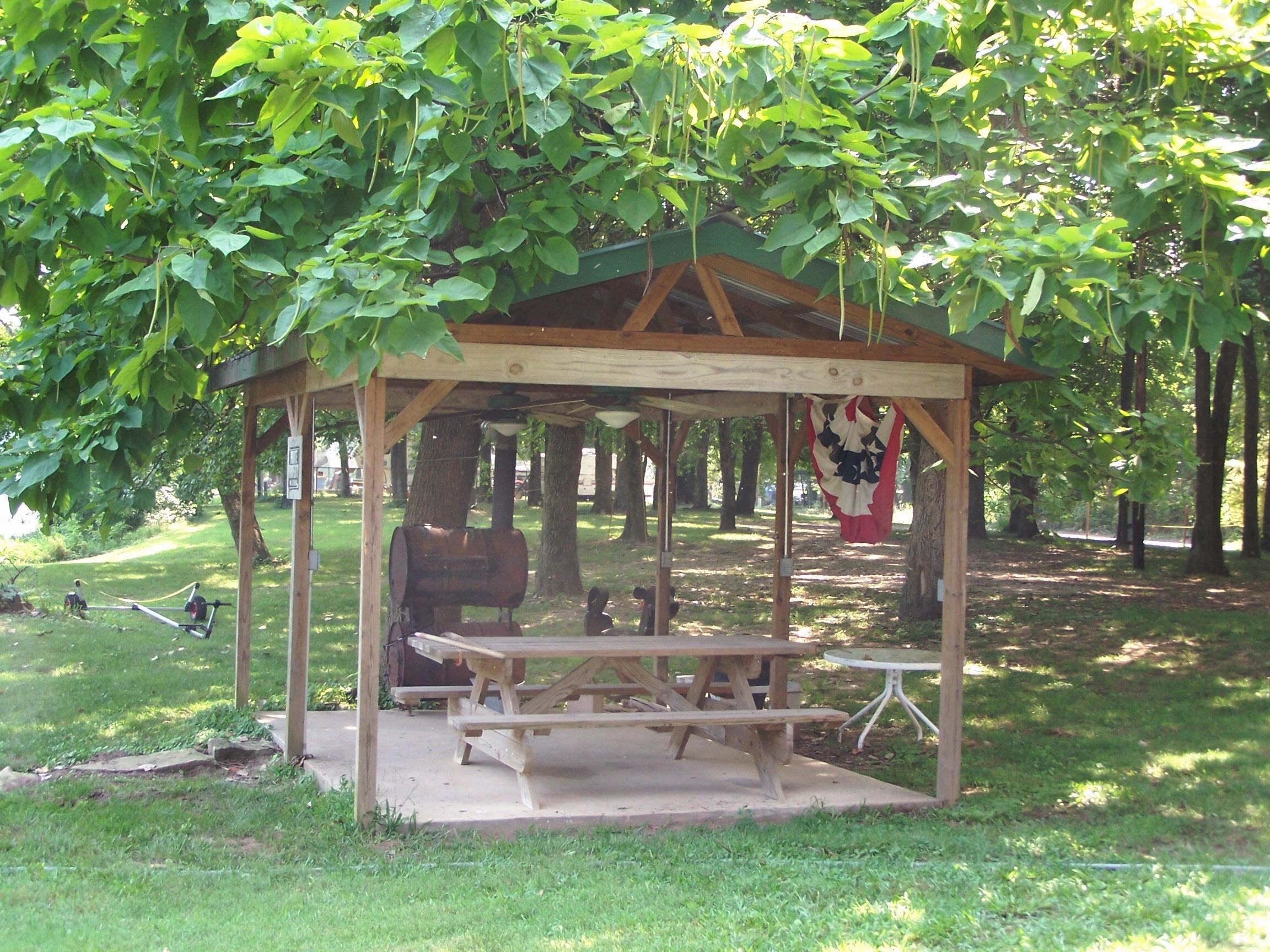   895 Saddler Falls Rd., Mammoth Spring, Arkansas 72  Mammoth Spring, AR