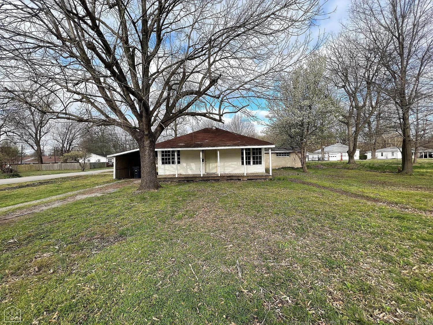 516 N Scurlock  Piggott, AR