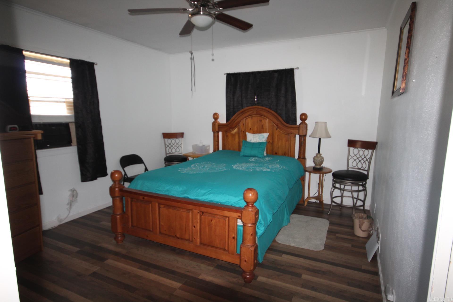 319 N McClendon  Mineral Sprs., AR
