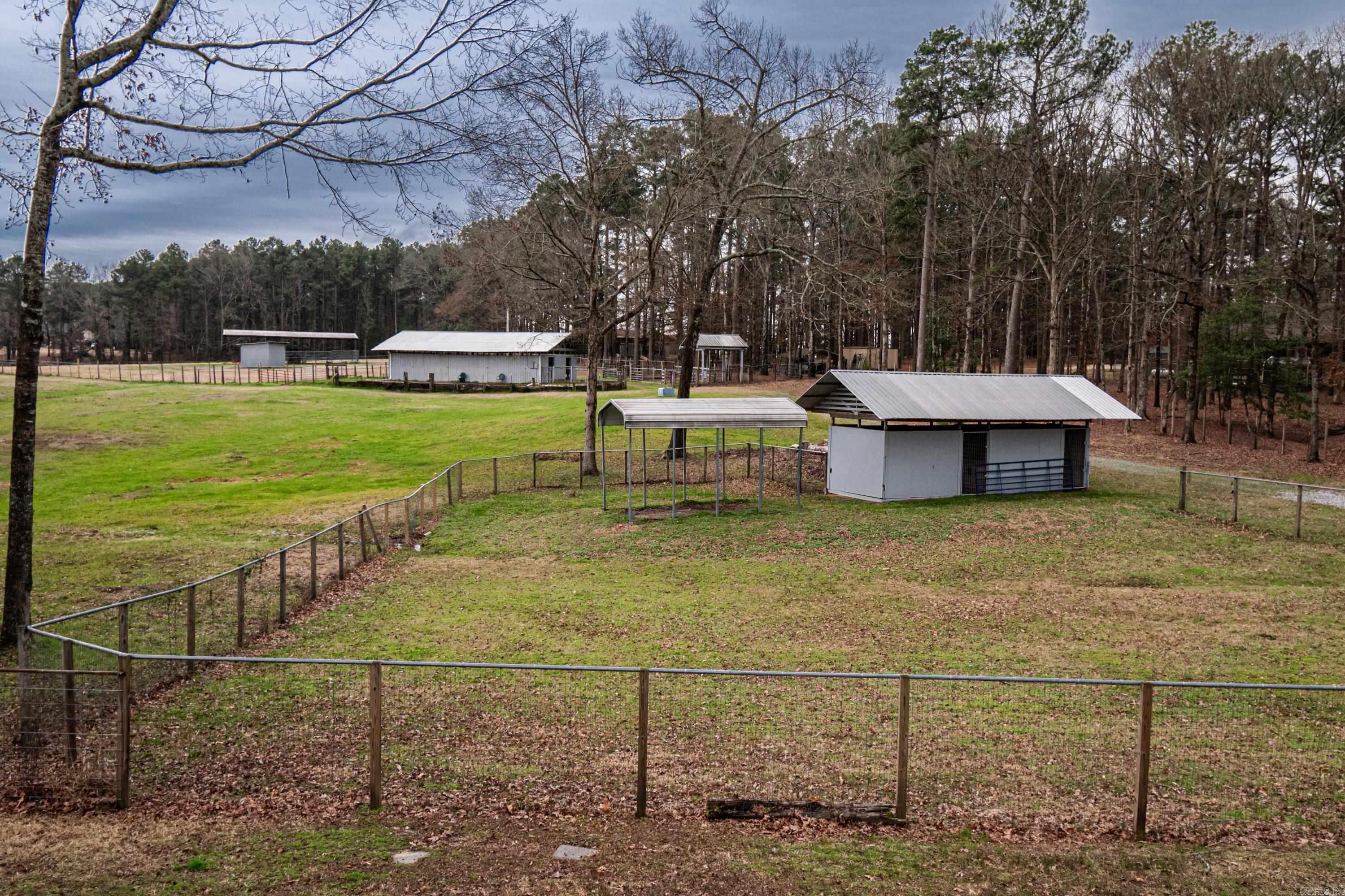 875  Ouachita 64  Camden, AR