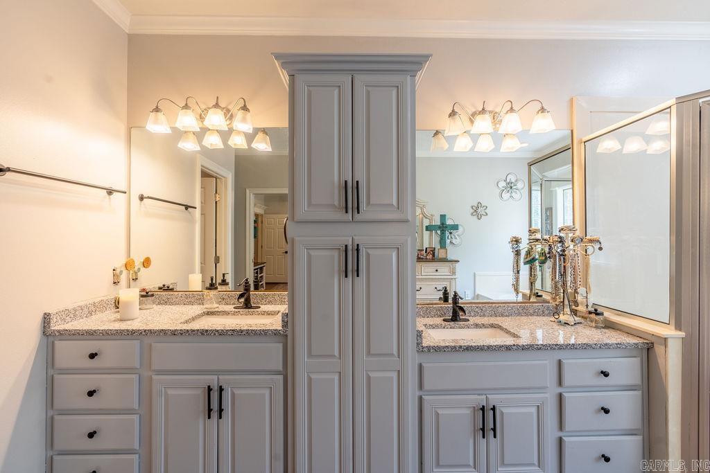 112  Ashlei  Searcy, AR
