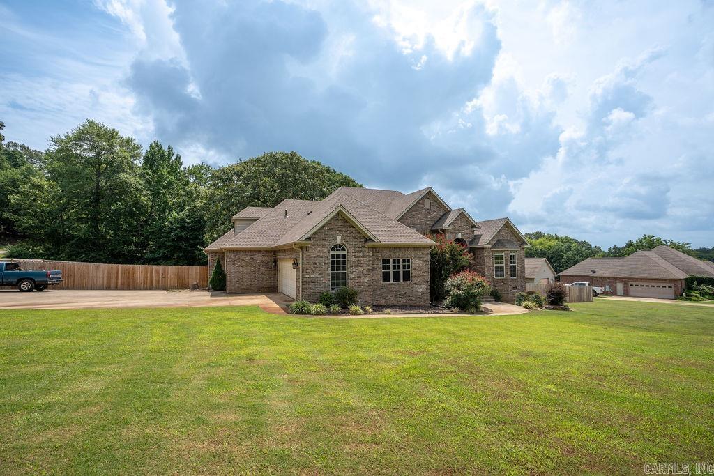 112  Ashlei  Searcy, AR