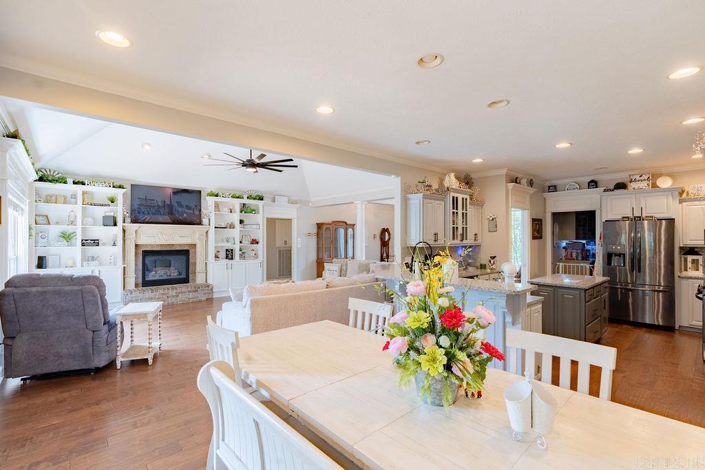 112  Ashlei  Searcy, AR