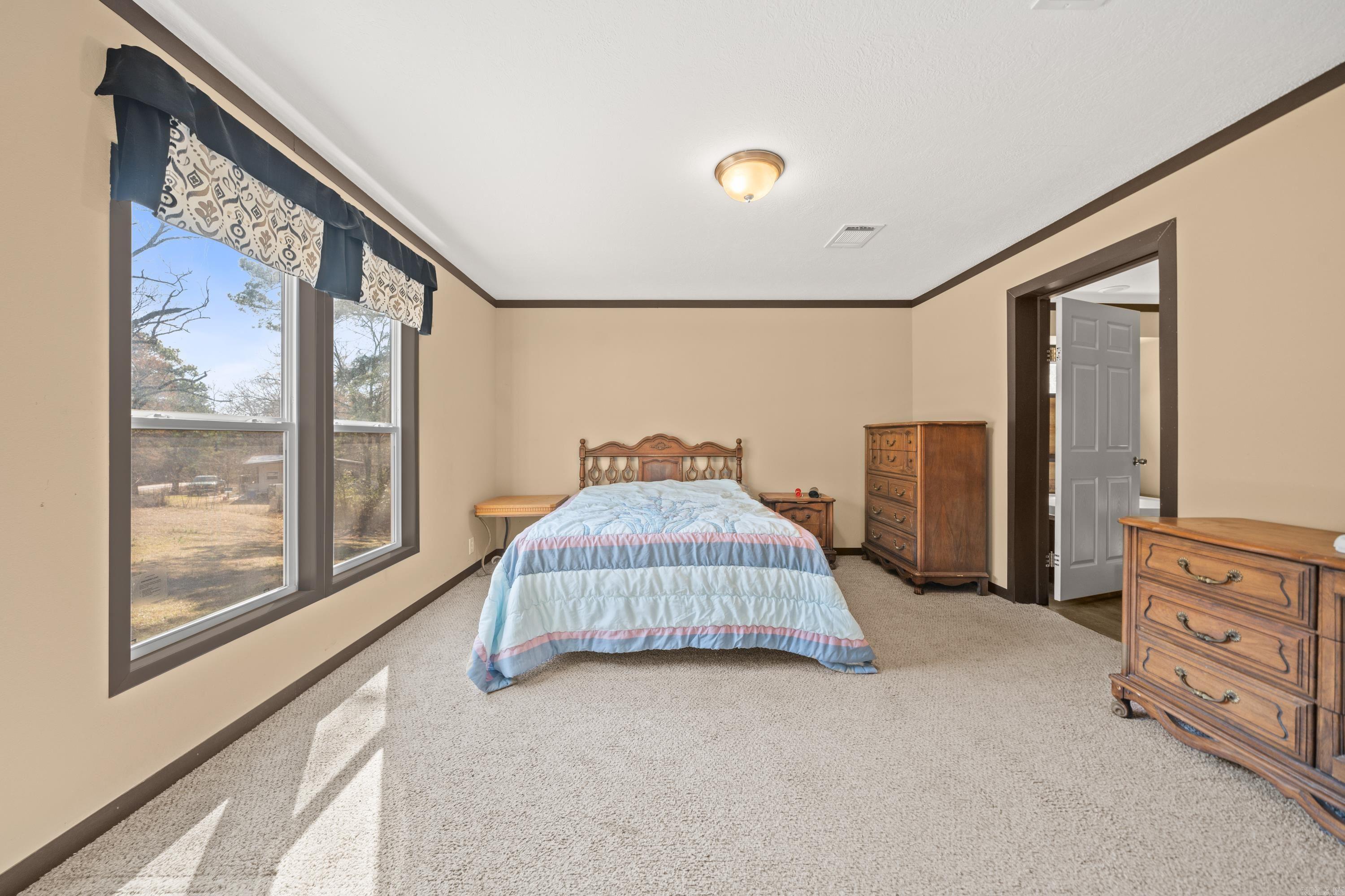 1002  Ozark  Bismarck, AR