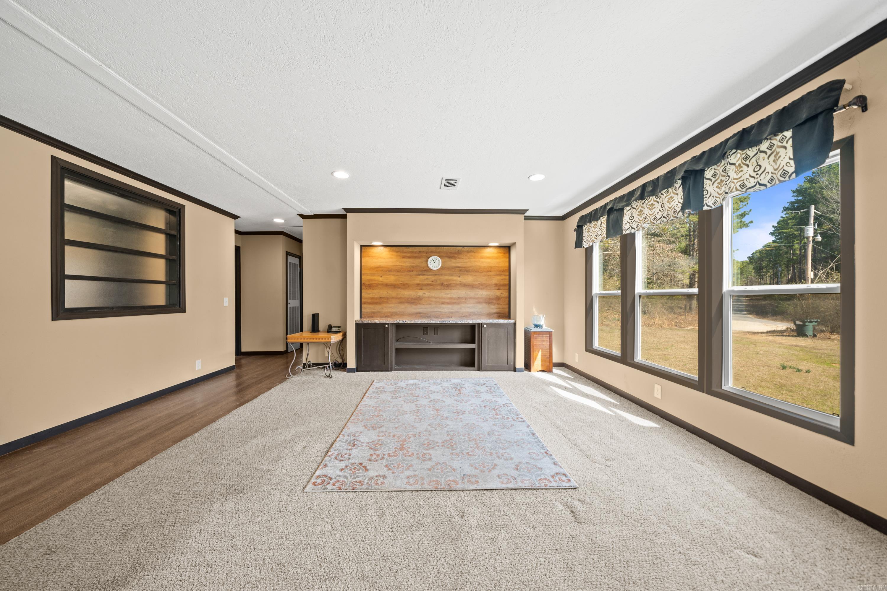 1002  Ozark  Bismarck, AR