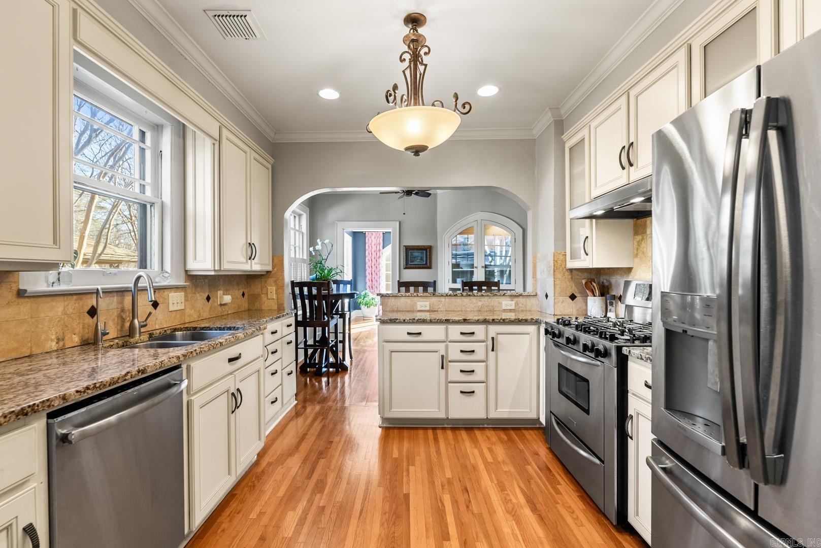 4801  Kavanaugh  Little Rock, AR