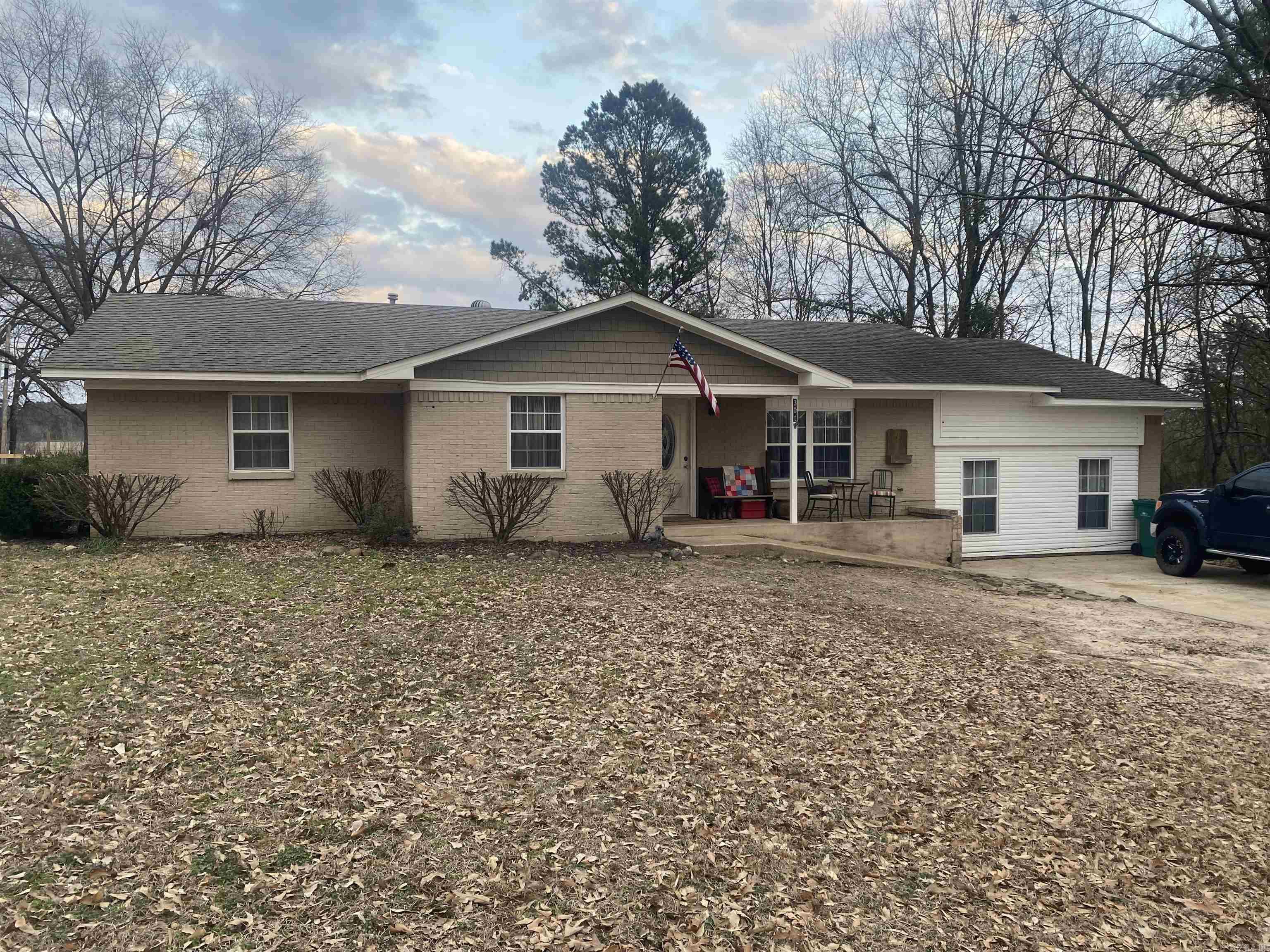 301  Castleberry  Nashville, AR