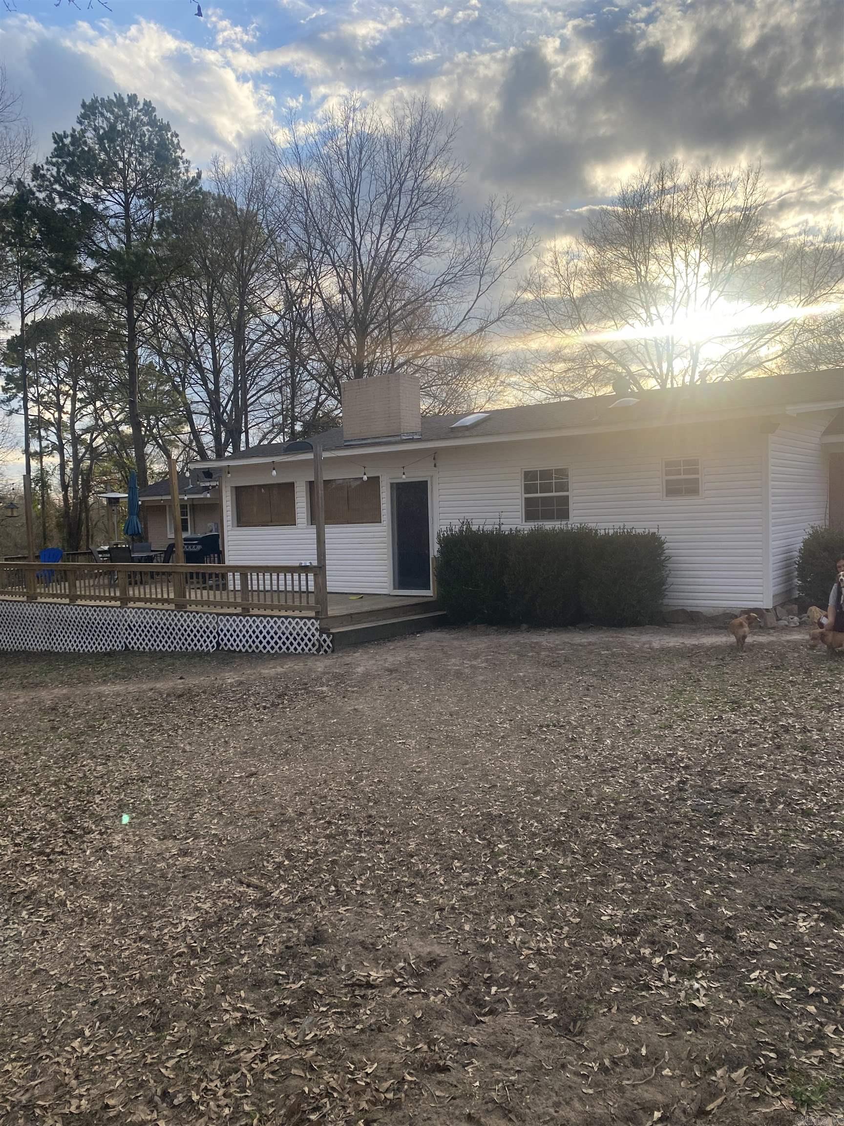 301  Castleberry  Nashville, AR