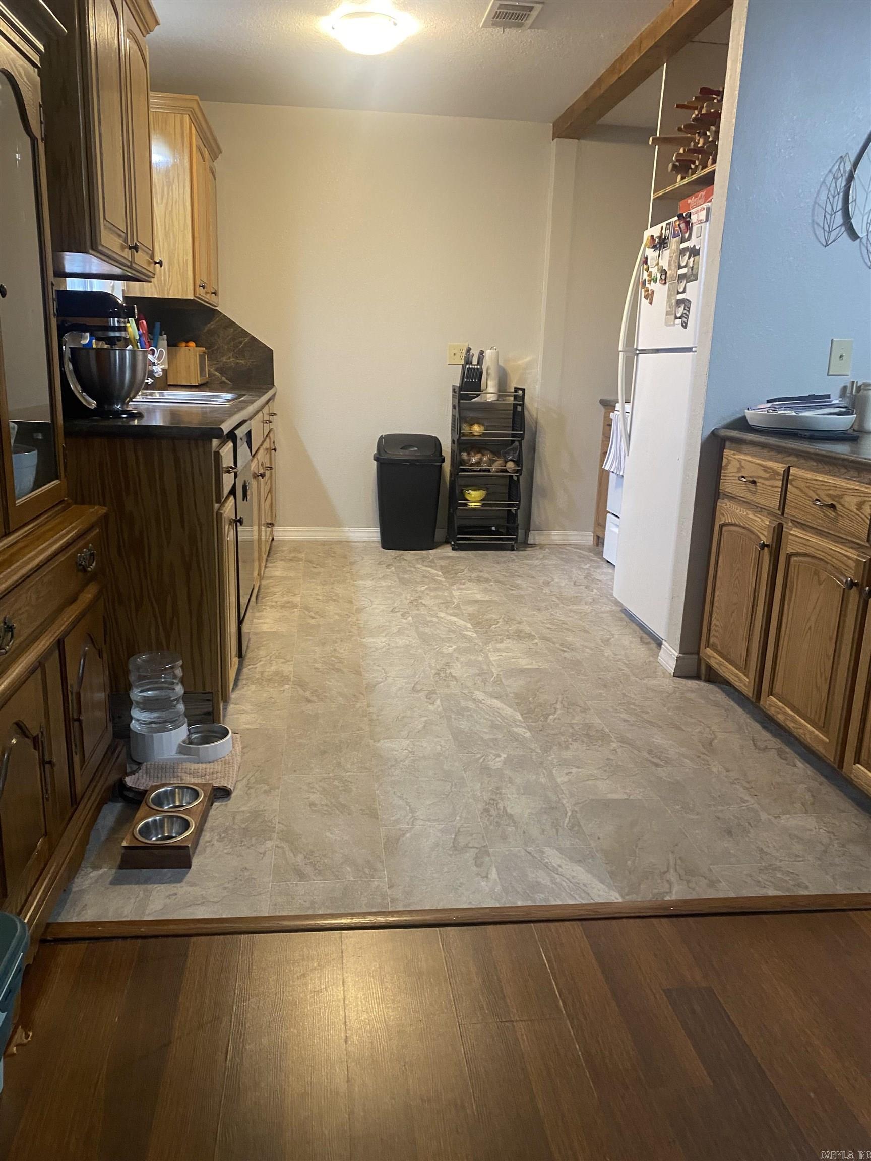 301  Castleberry  Nashville, AR