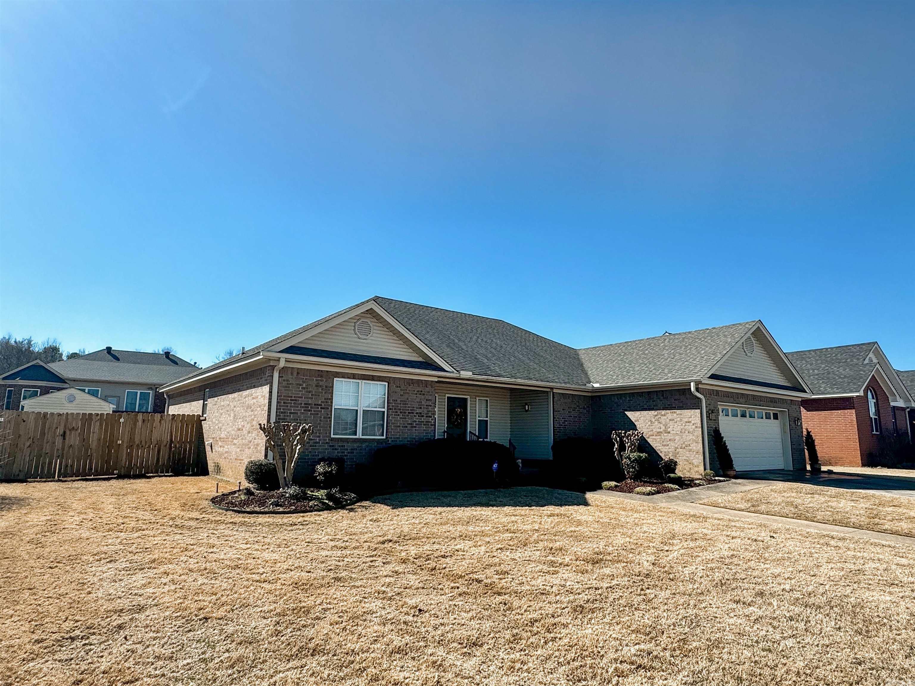 2407 Brittany Searcy, AR 72143