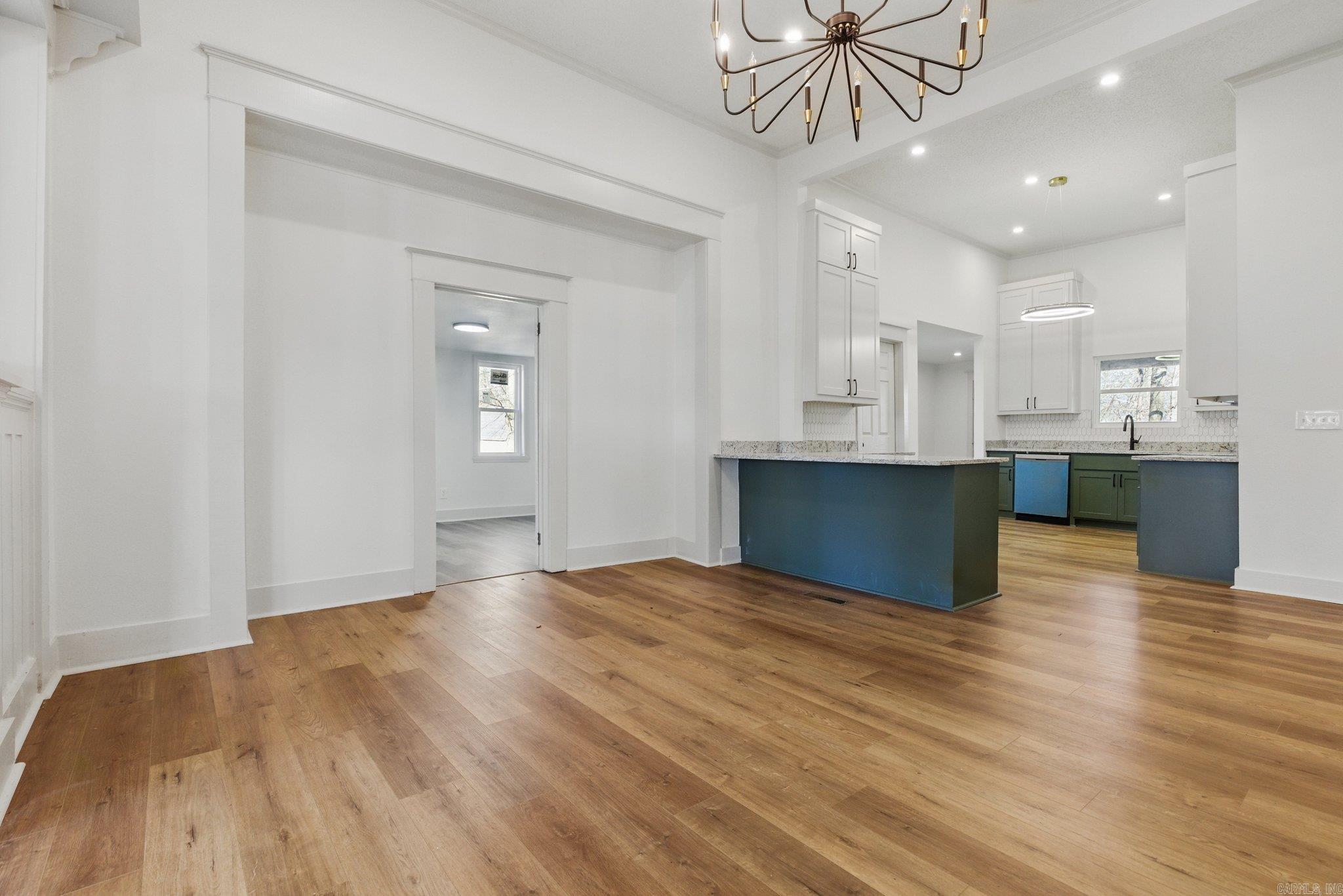 722 South Market Benton, AR 72015