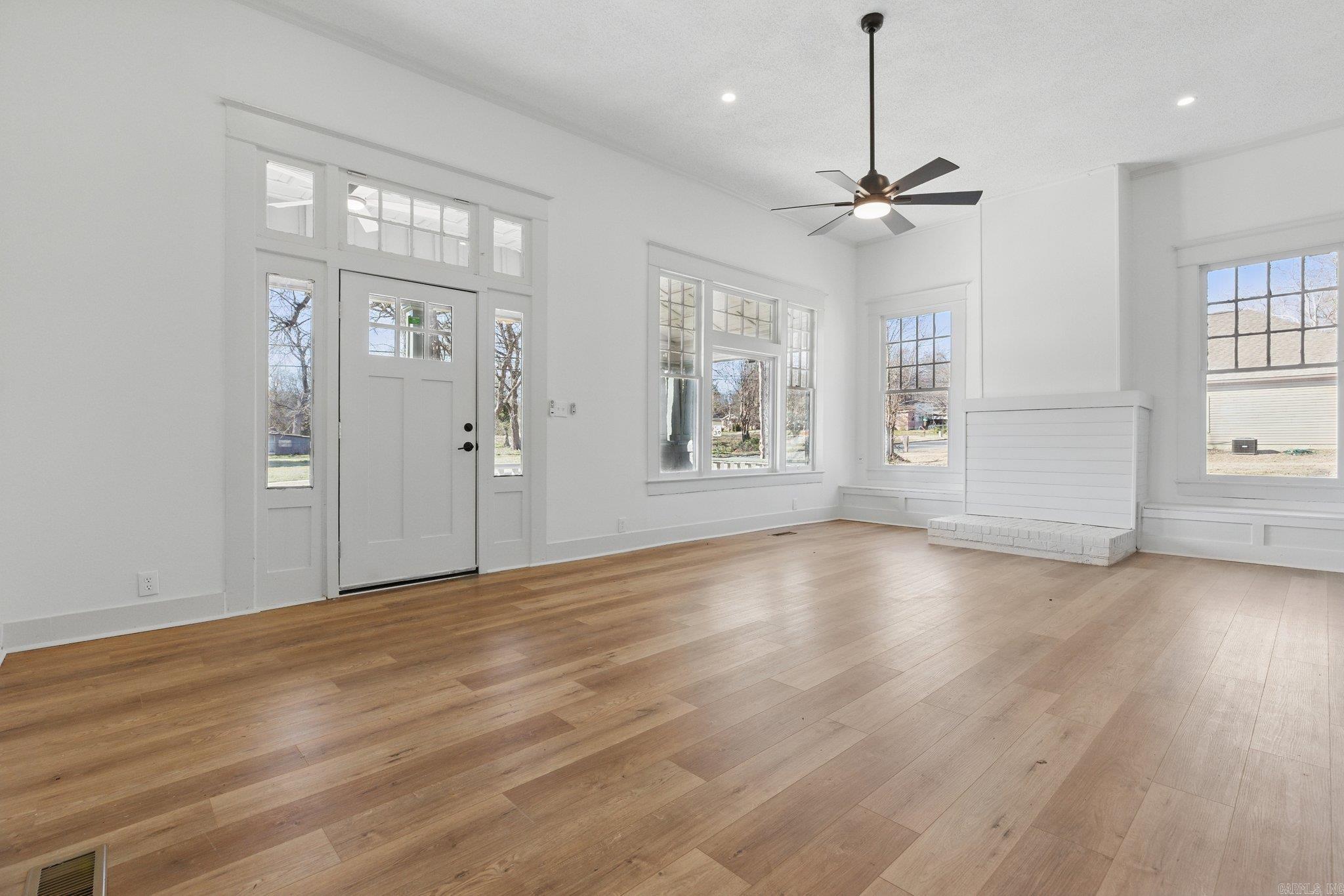 722 South Market Benton, AR 72015