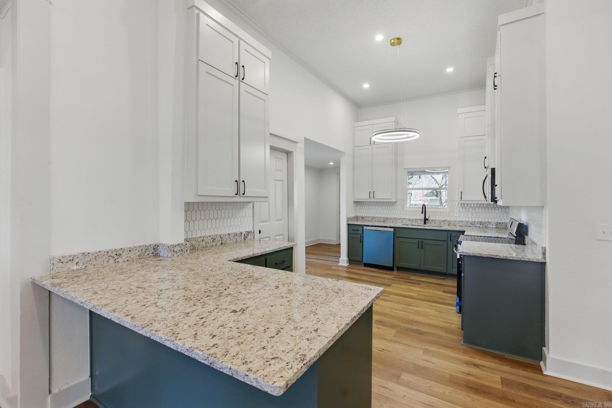 722 South Market Benton, AR 72015