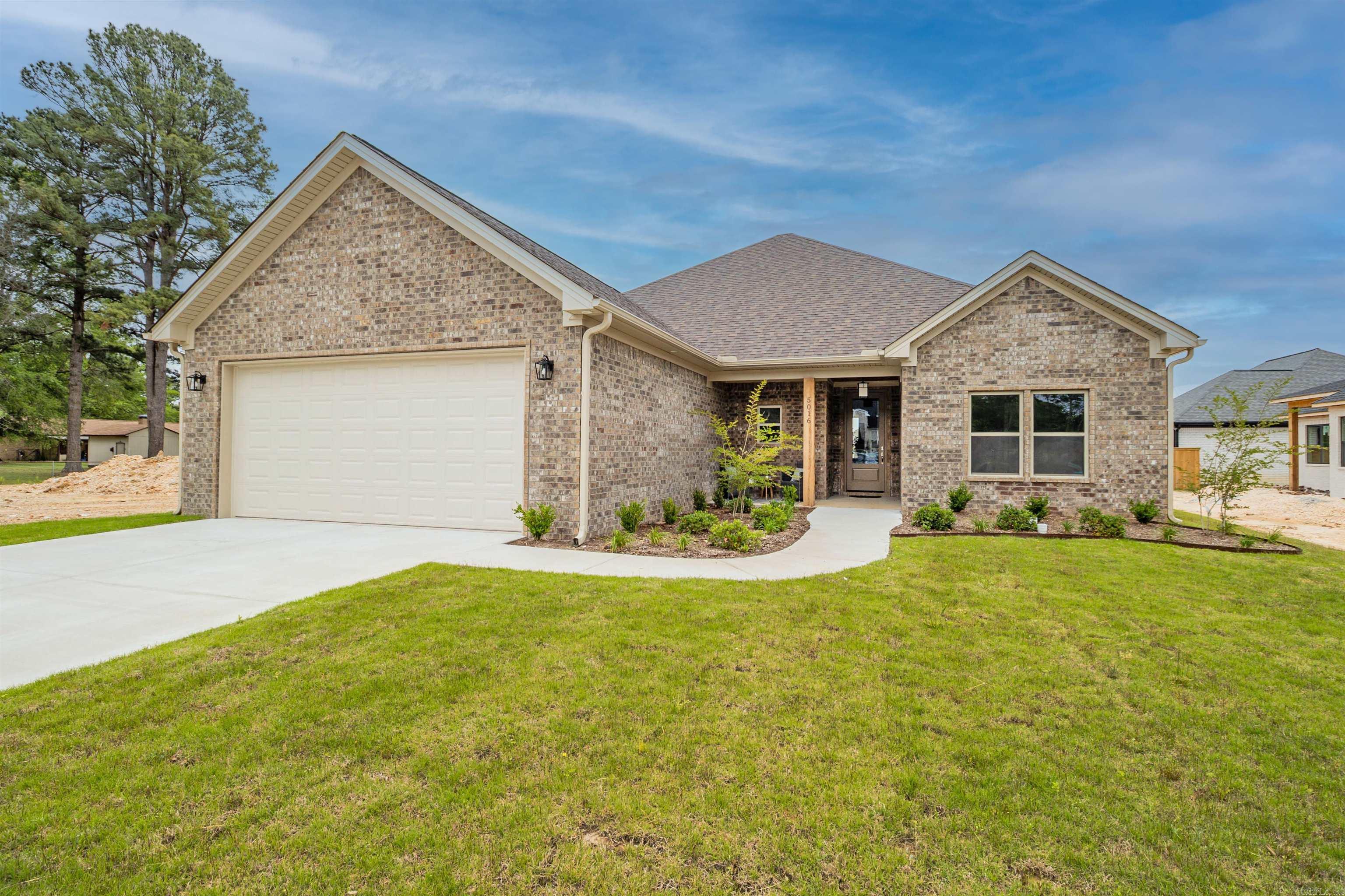 5016 Skilling Cove Benton, AR 72019
