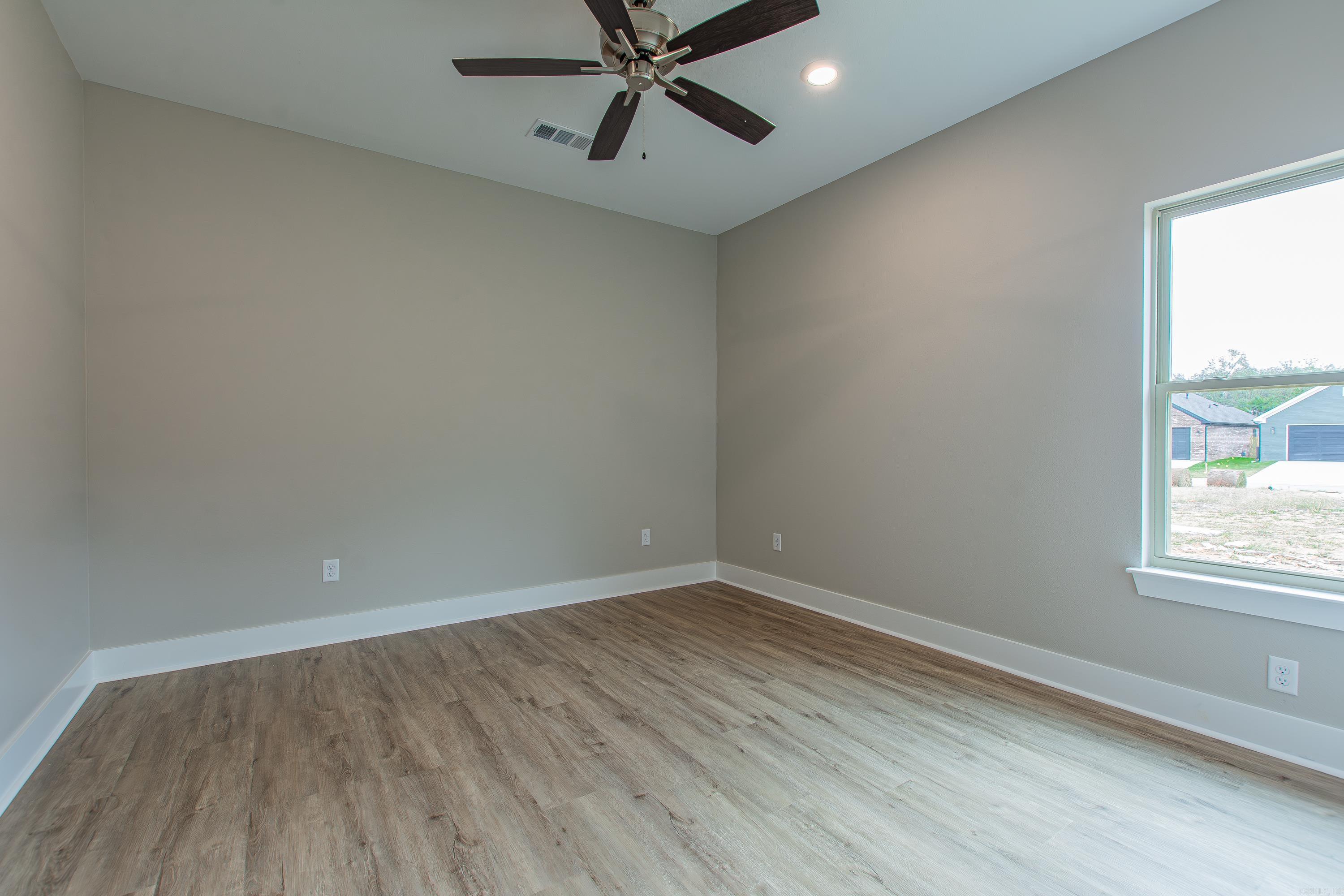 5016 Skilling Cove Benton, AR 72019
