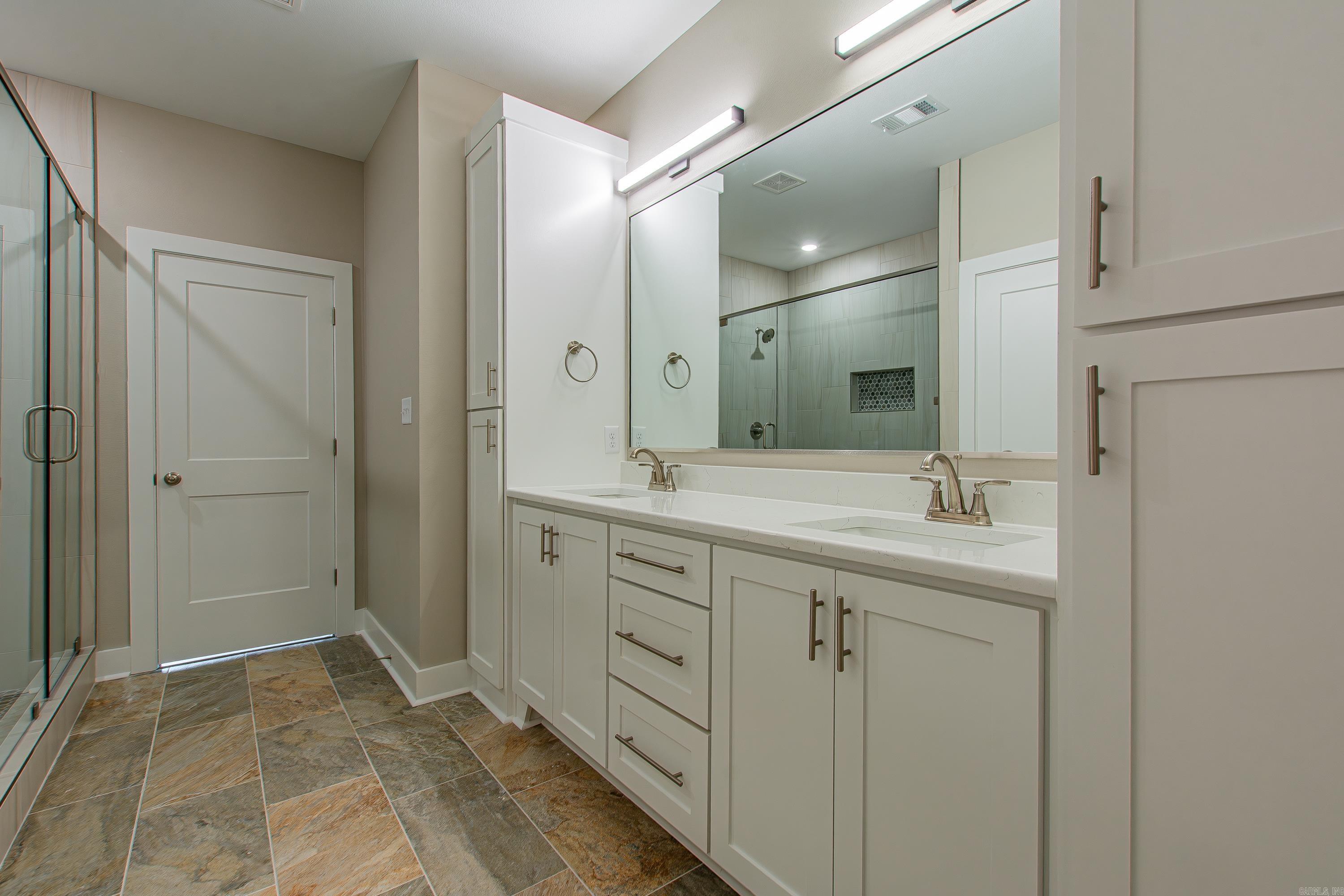 5016 Skilling Cove Benton, AR 72019