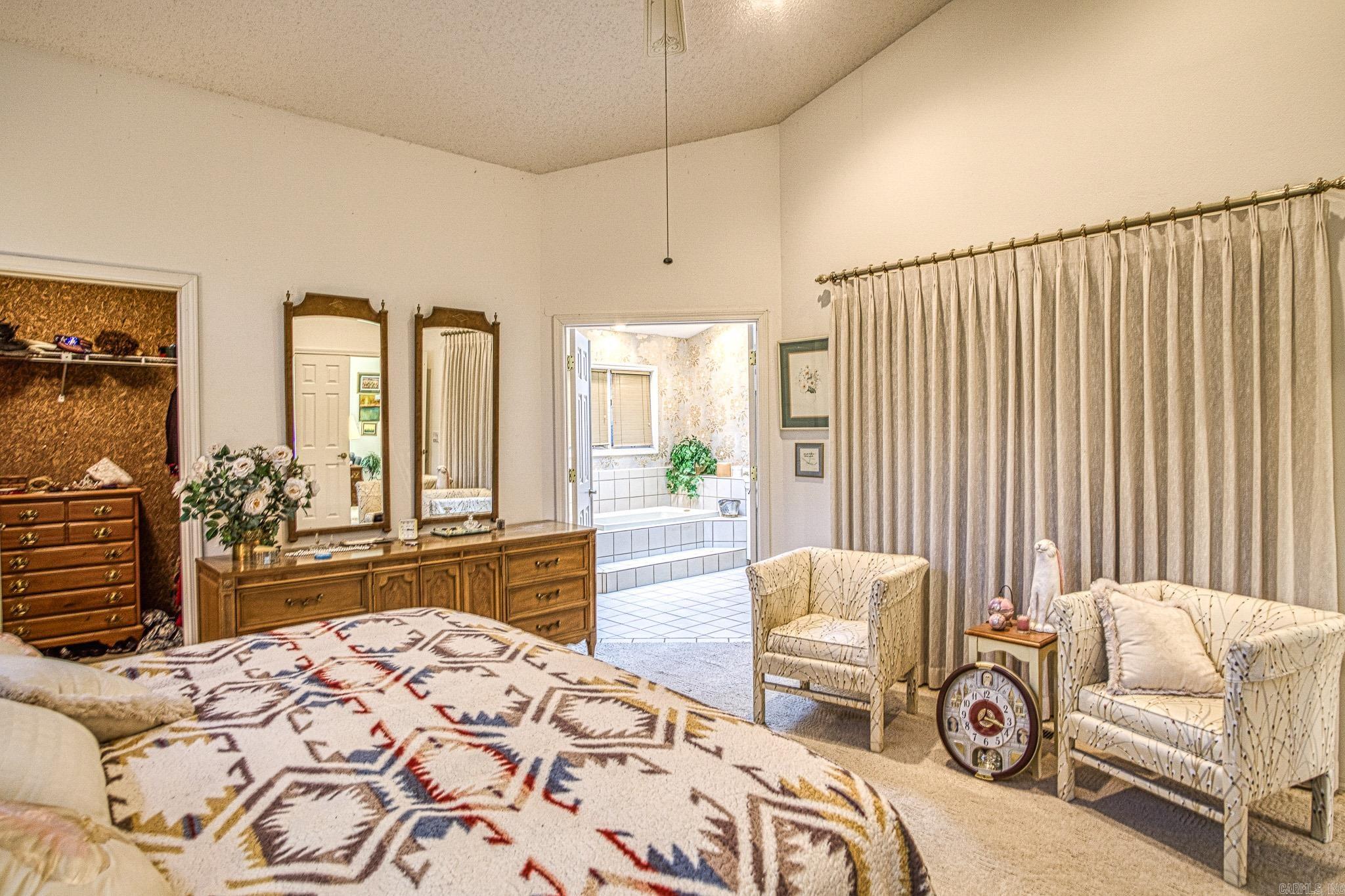 20  Fabulosa  Hot Springs Village, AR