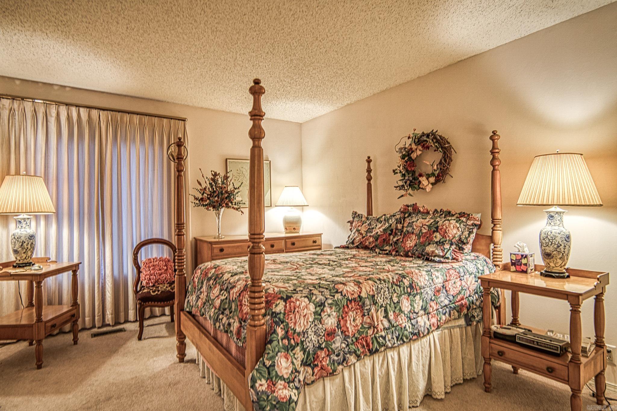 20  Fabulosa  Hot Springs Village, AR