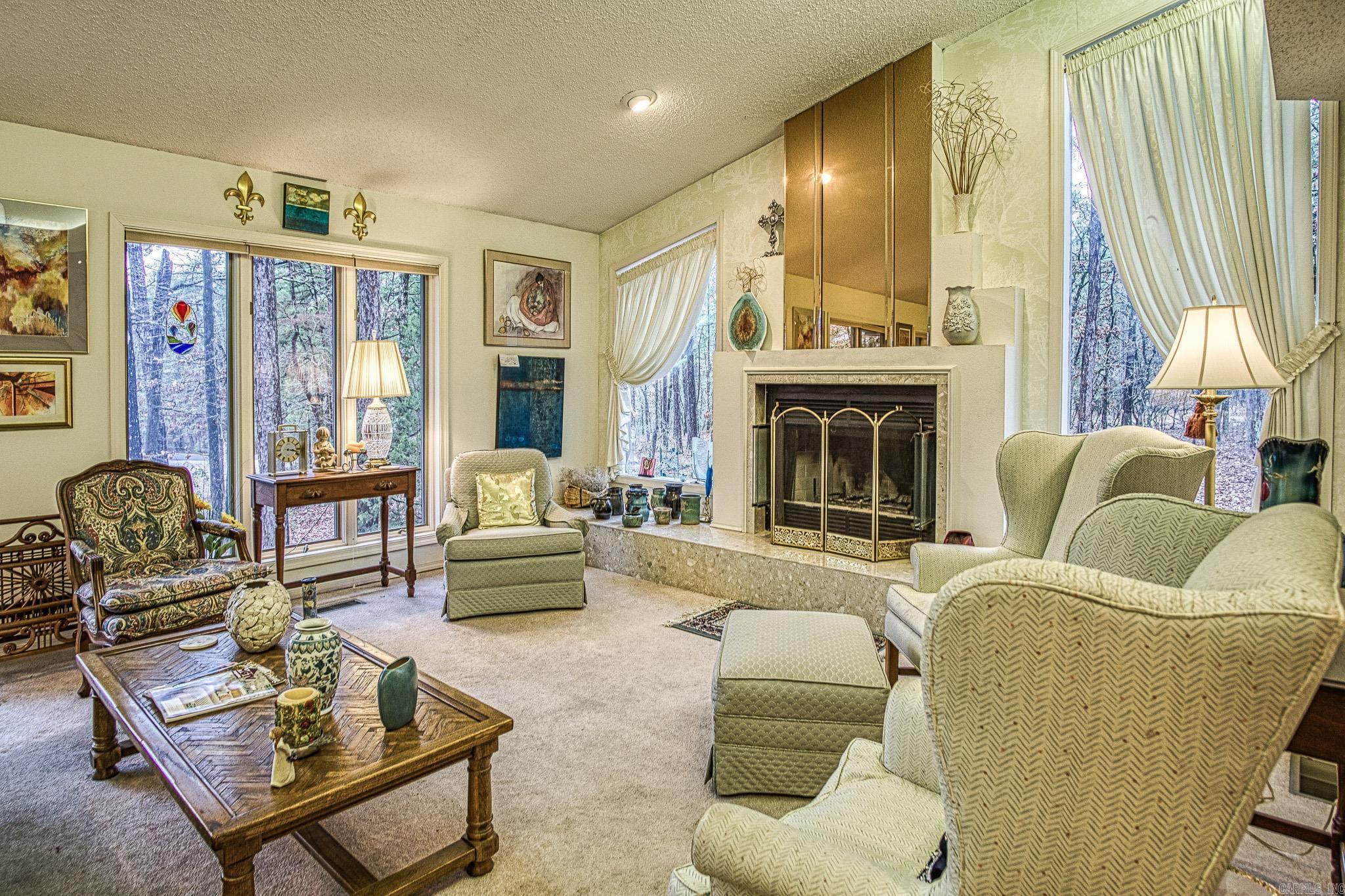 20  Fabulosa  Hot Springs Village, AR