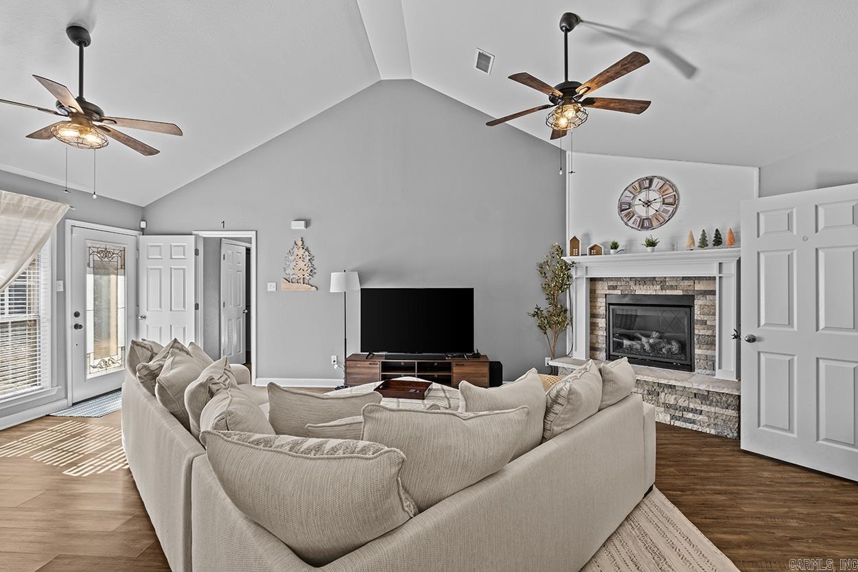 303 W Woodruff  Sherwood, AR