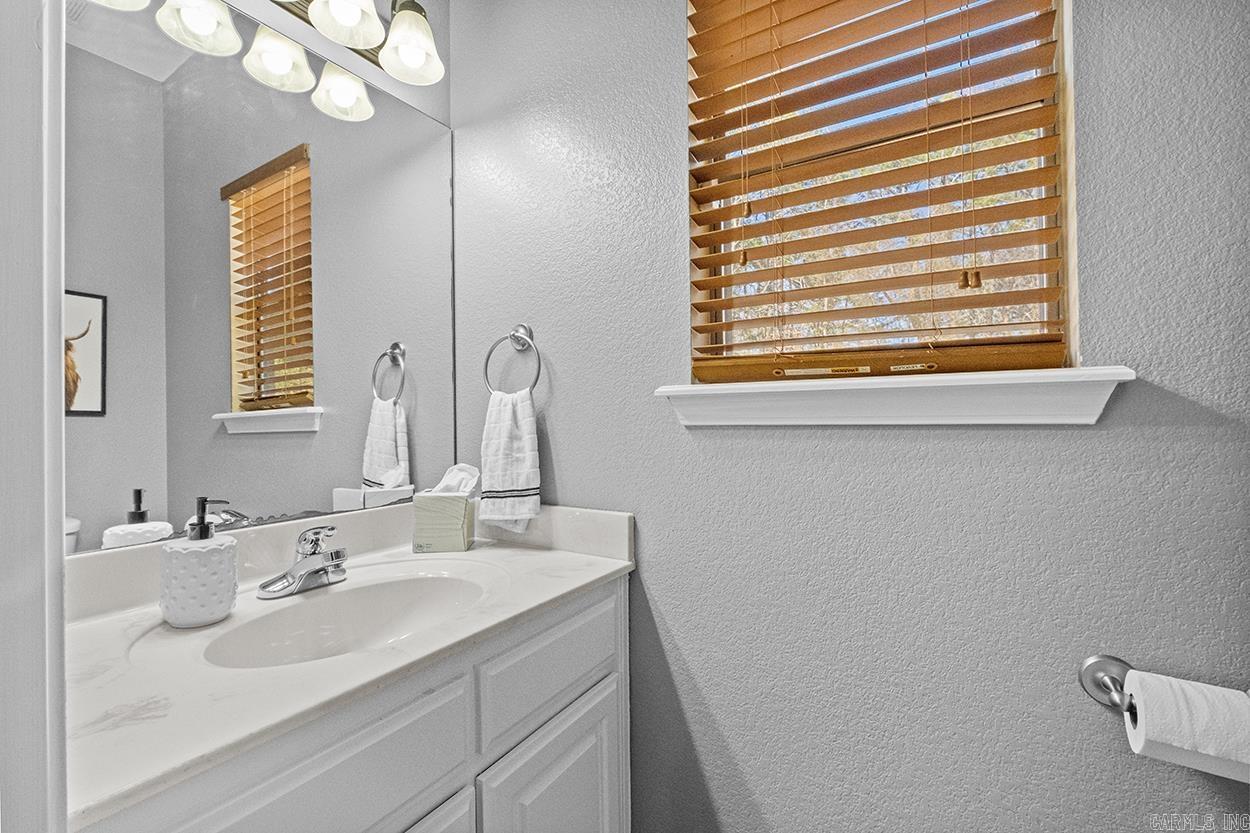 303 W Woodruff  Sherwood, AR