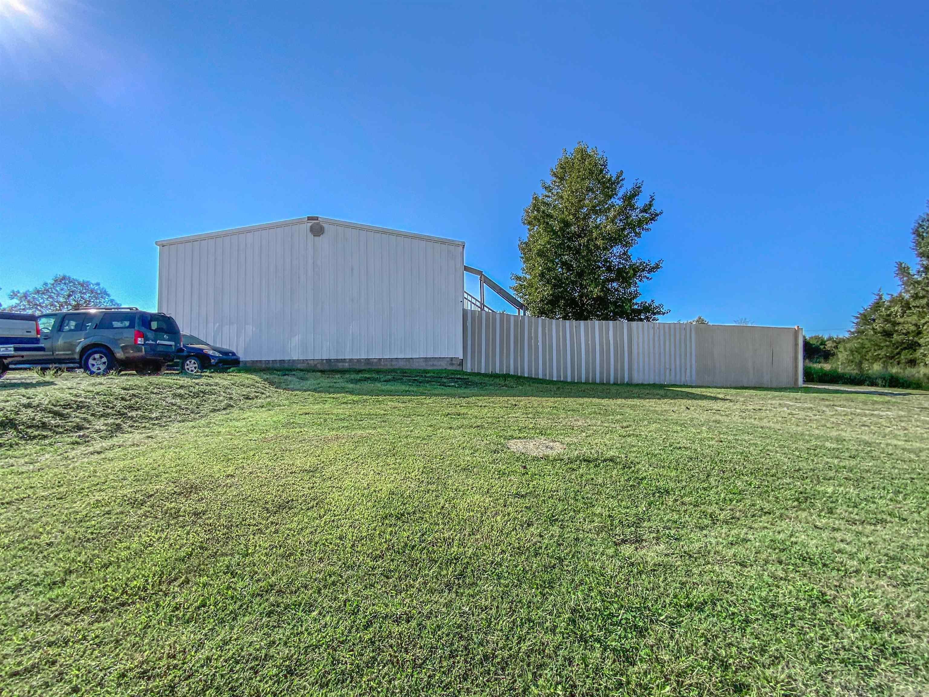 121  Crane  Flippin, AR