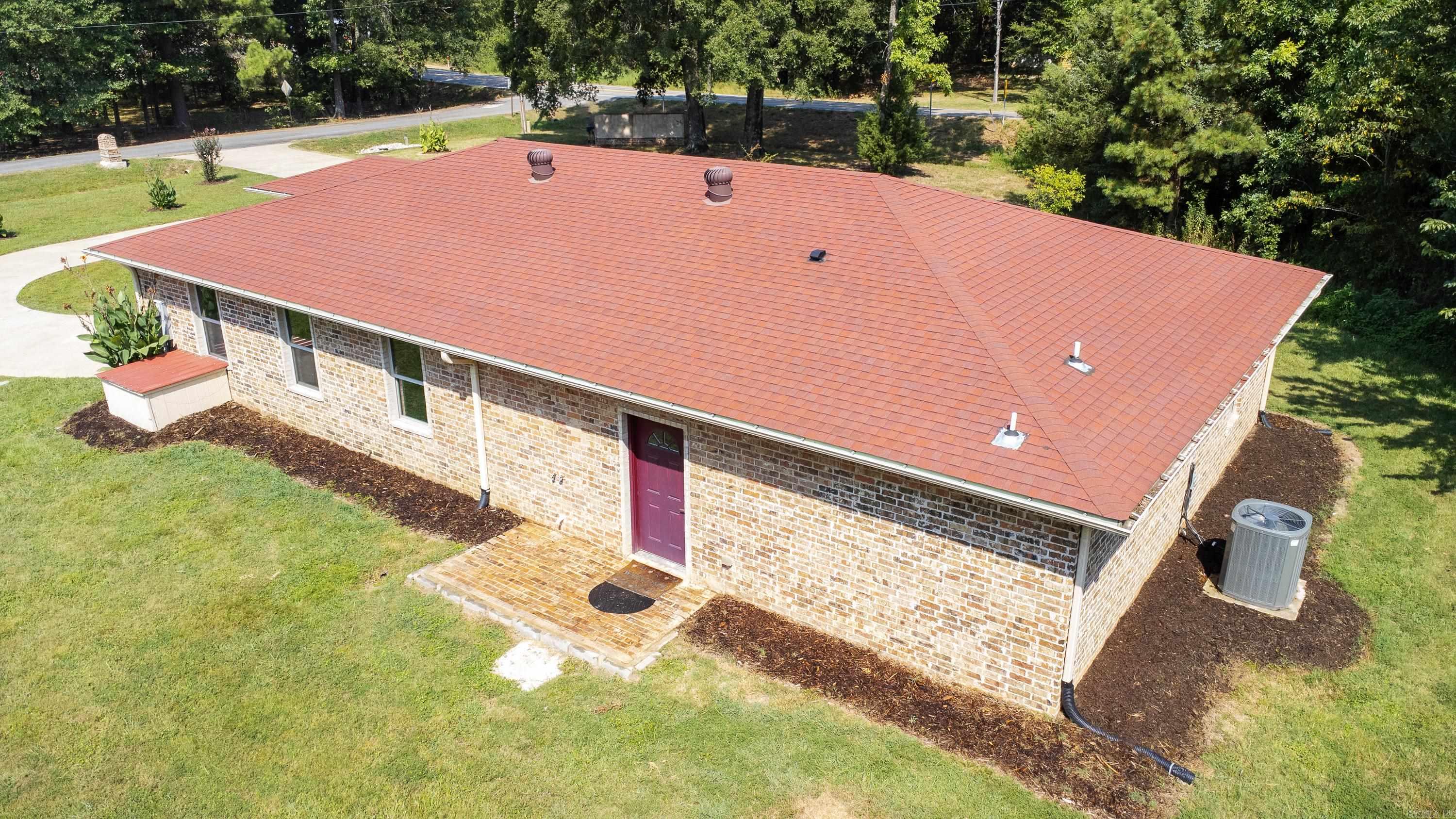 18708  Johns  Roland, AR