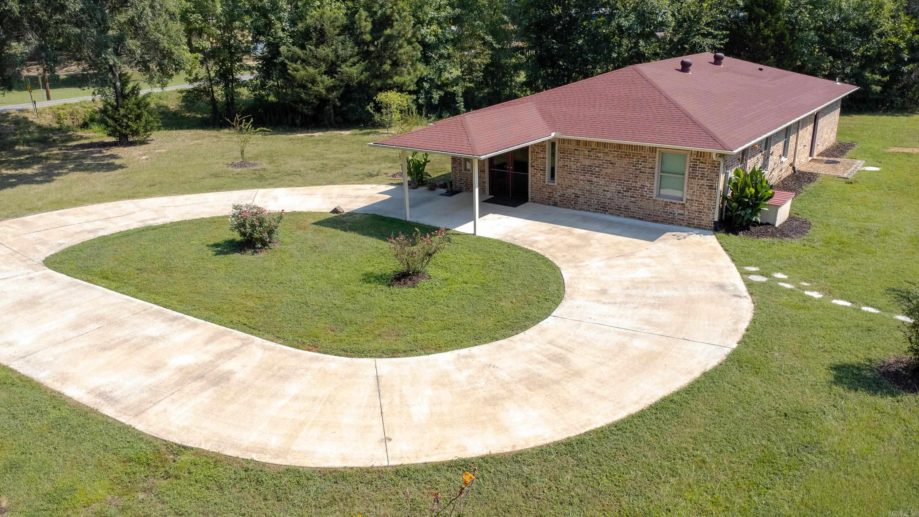 18708  Johns  Roland, AR