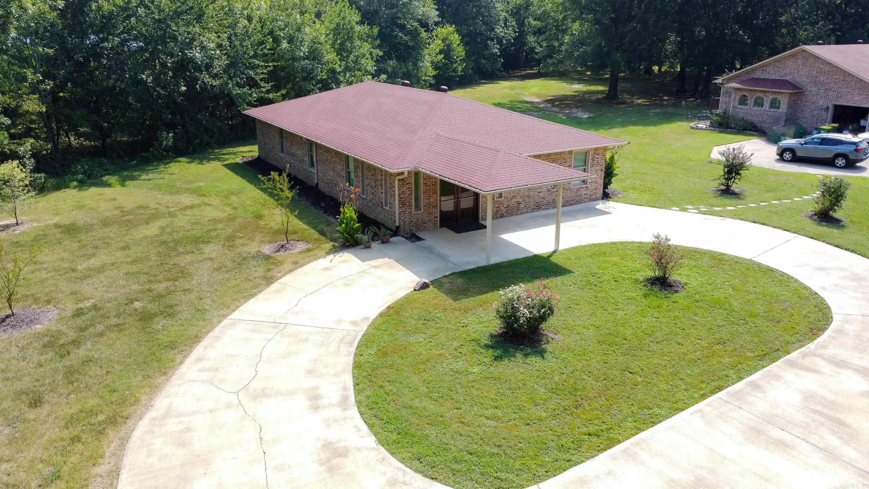 18708  Johns  Roland, AR