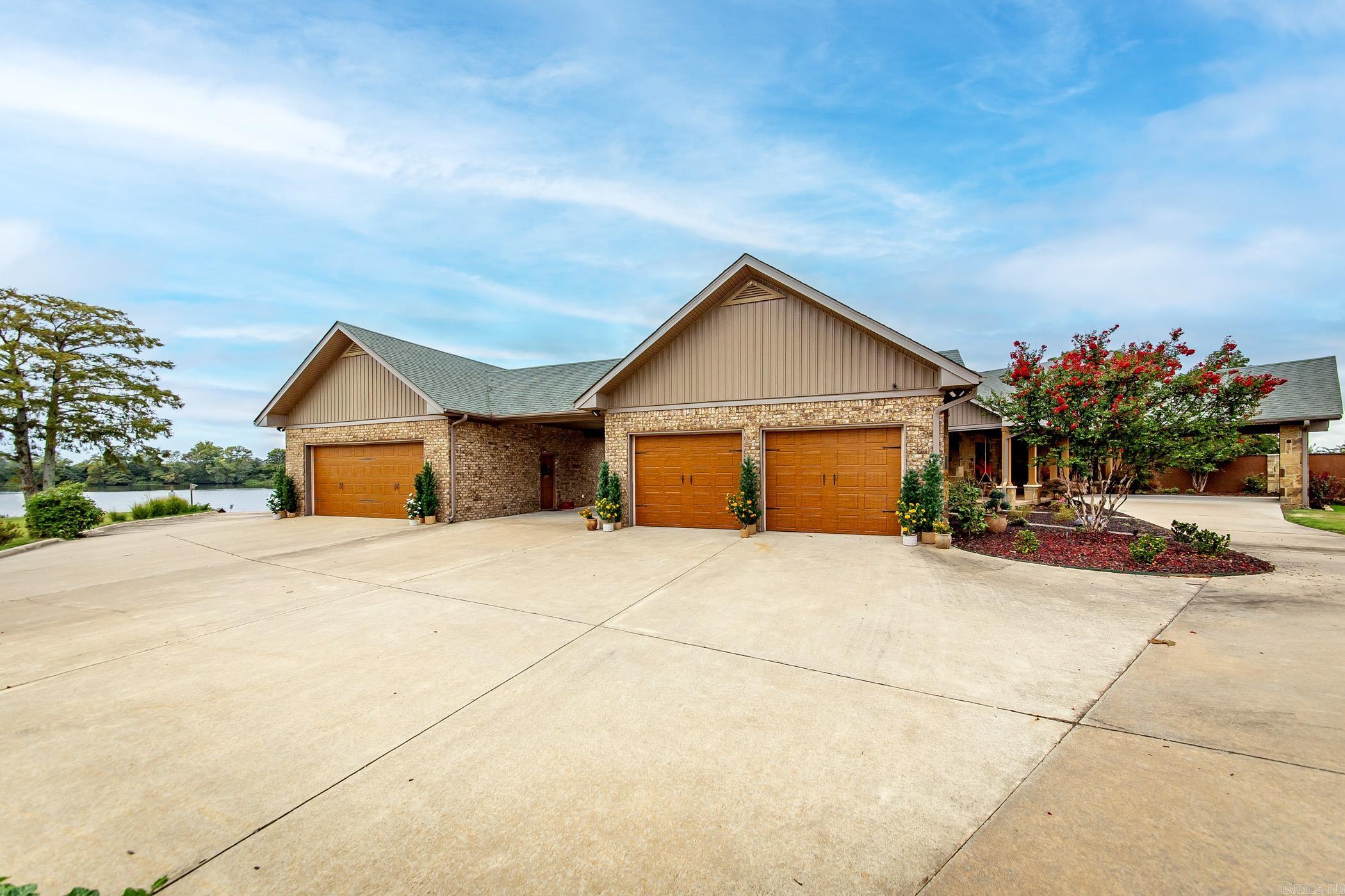 9905  HIGHWAY 161 S  Scott, AR
