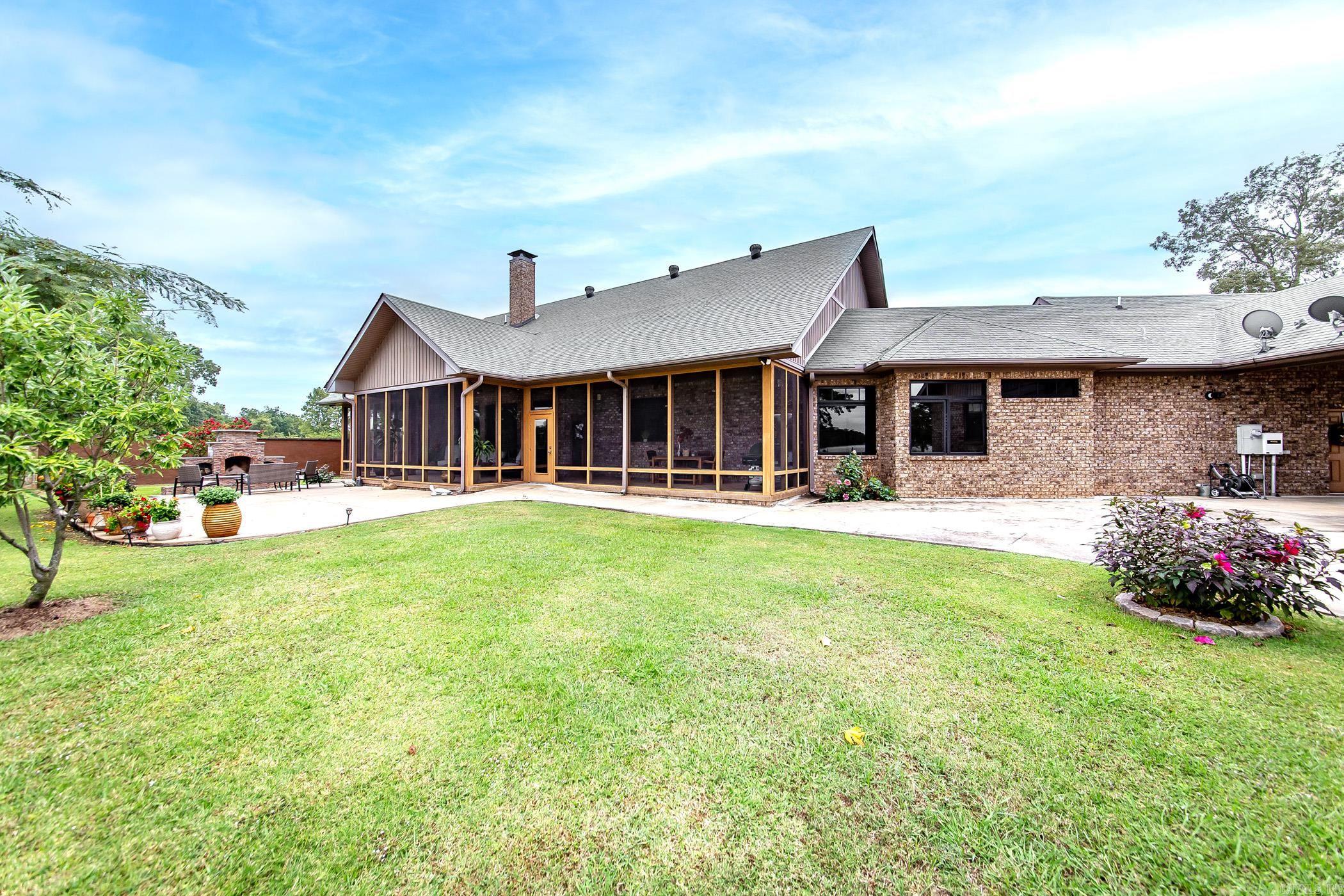 9905  HIGHWAY 161 S  Scott, AR