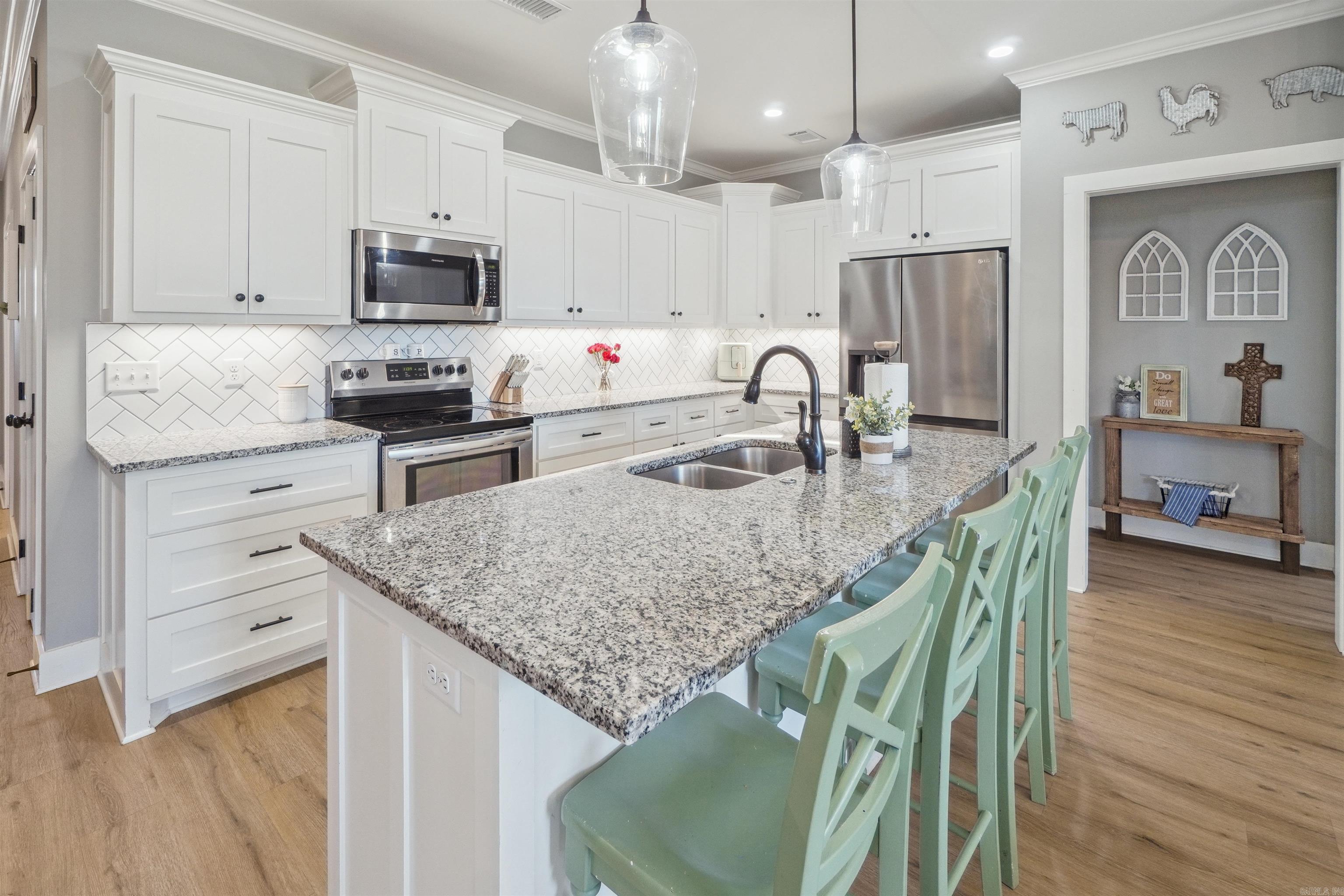 28 Clover Leaf Lane Greenbrier, AR 72058