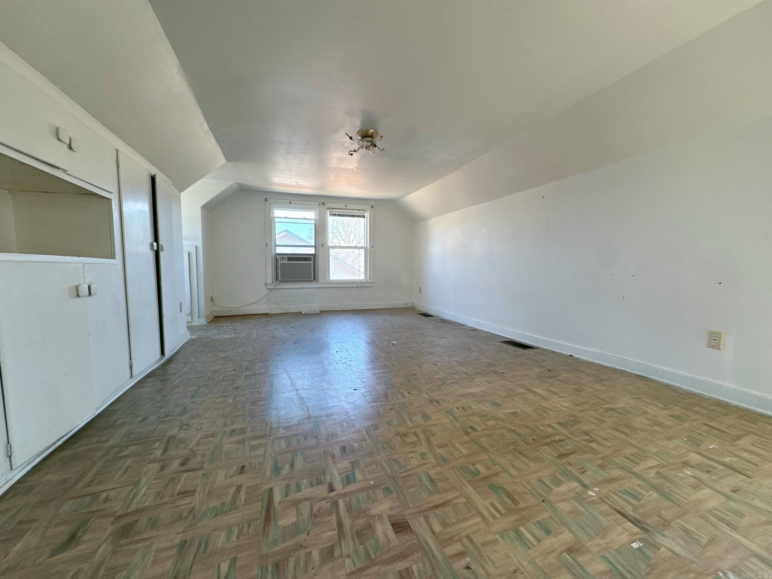 616 E Broadway  Glenwood, AR