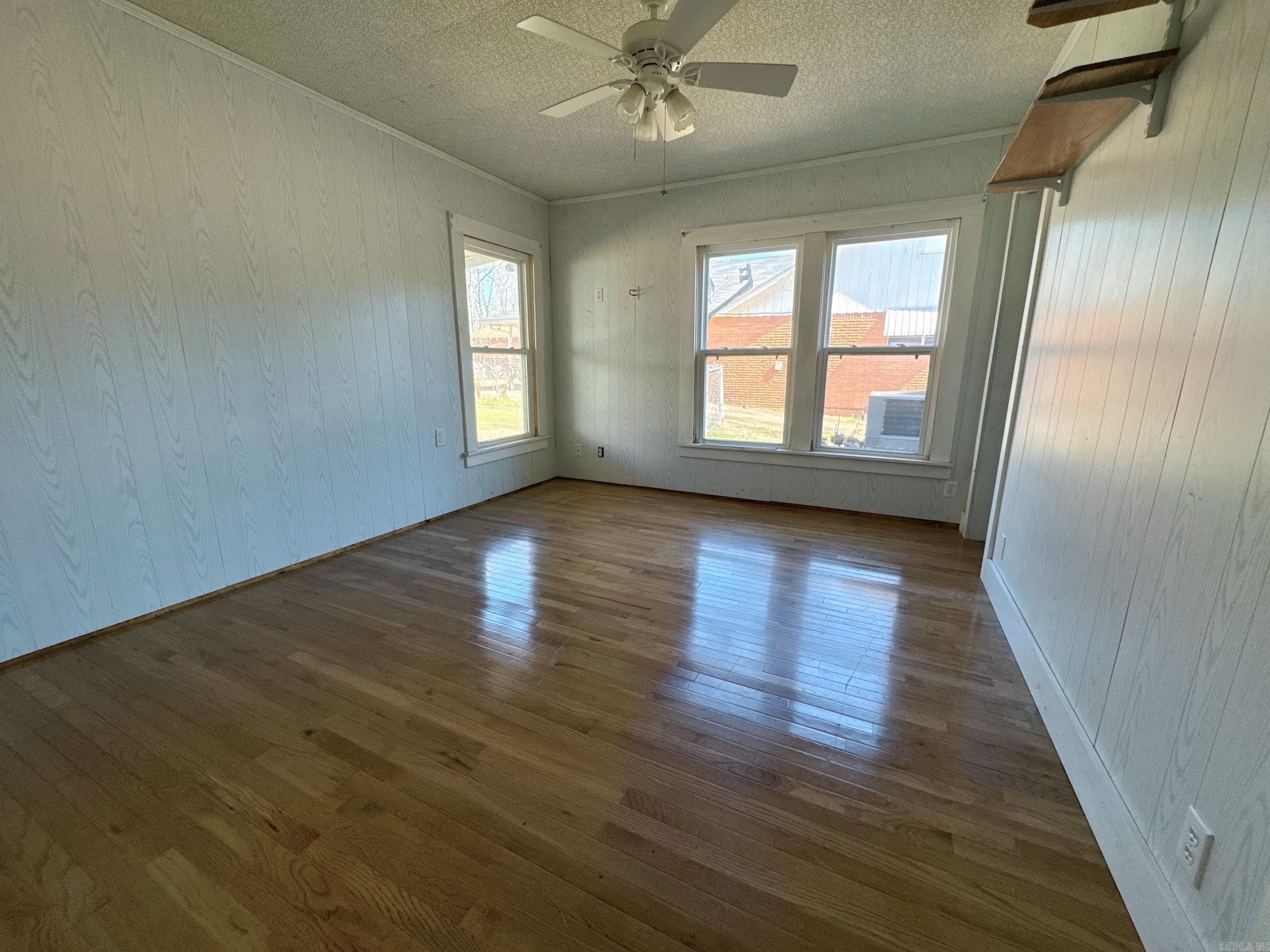 616 E Broadway  Glenwood, AR