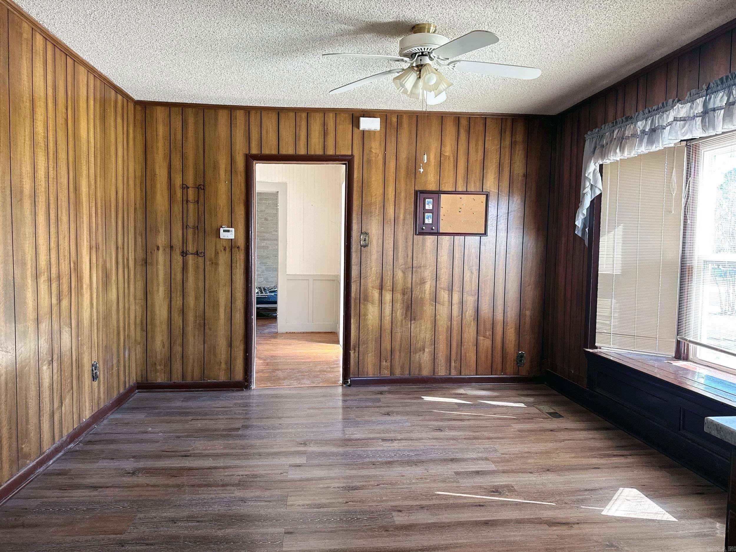 616 E Broadway  Glenwood, AR