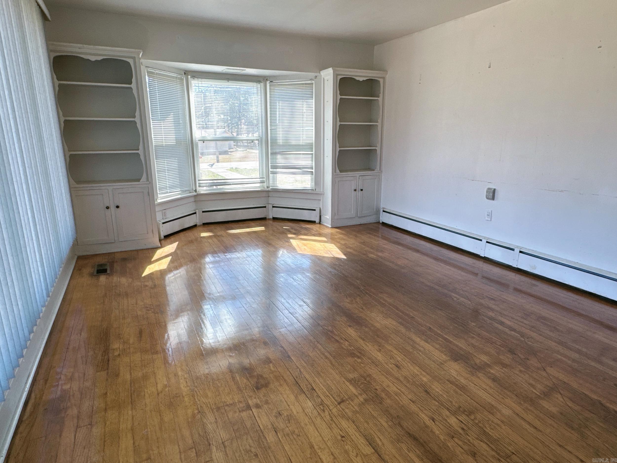 616 E Broadway  Glenwood, AR