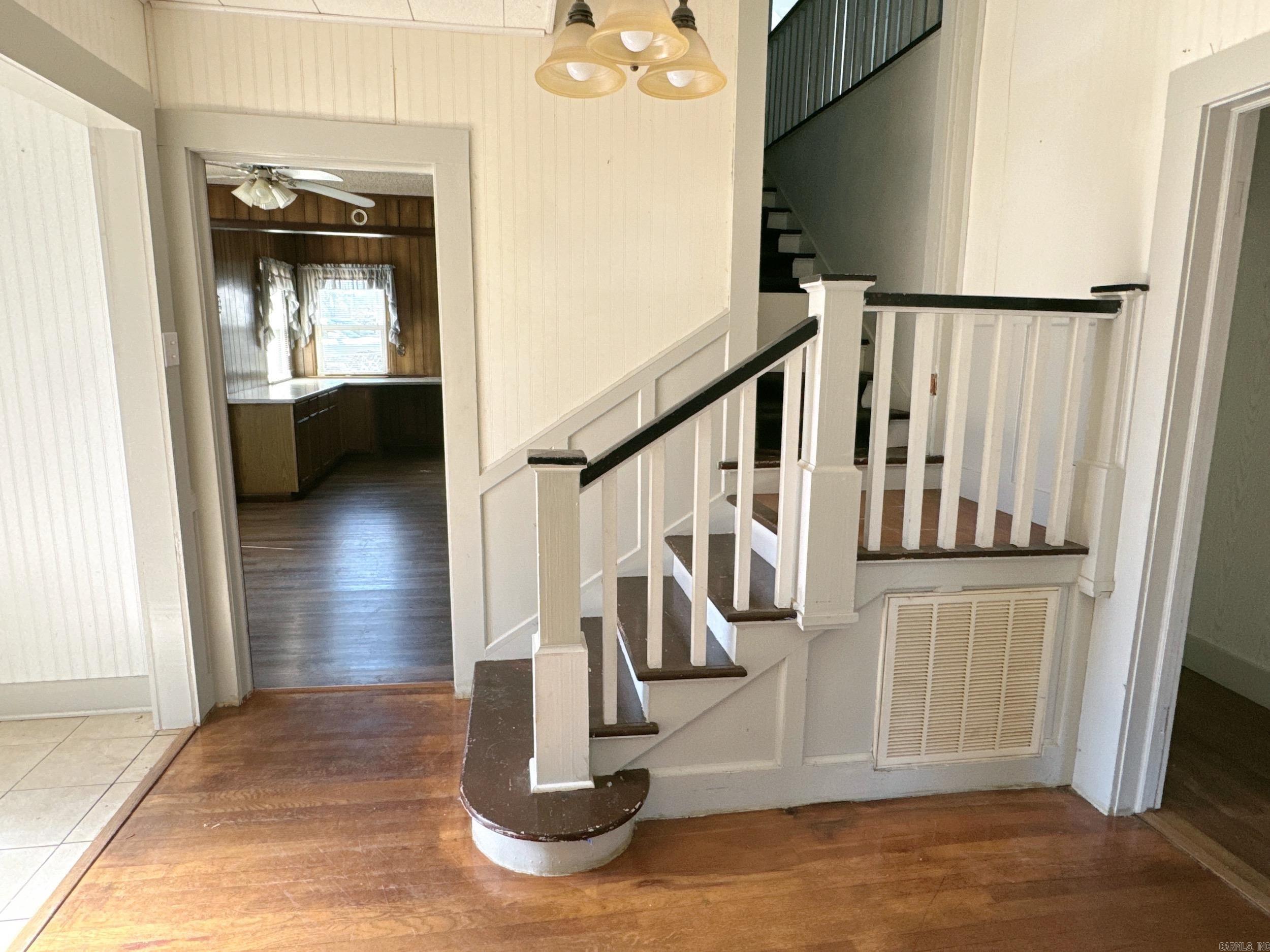 616 E Broadway  Glenwood, AR